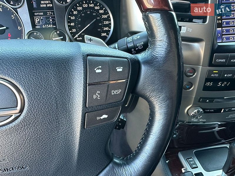 Внедорожник / Кроссовер Lexus LX 2015 в Киеве