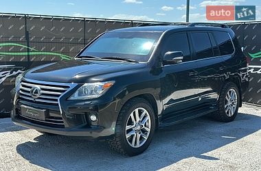Внедорожник / Кроссовер Lexus LX 2015 в Киеве