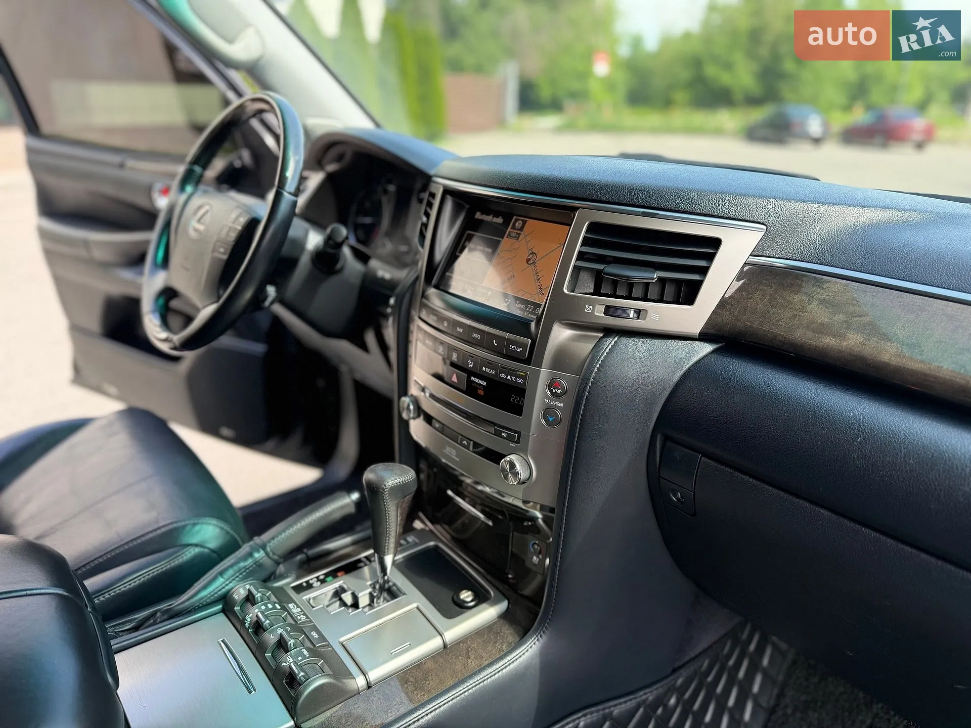 2013 Lexus LX - мініатюра 35