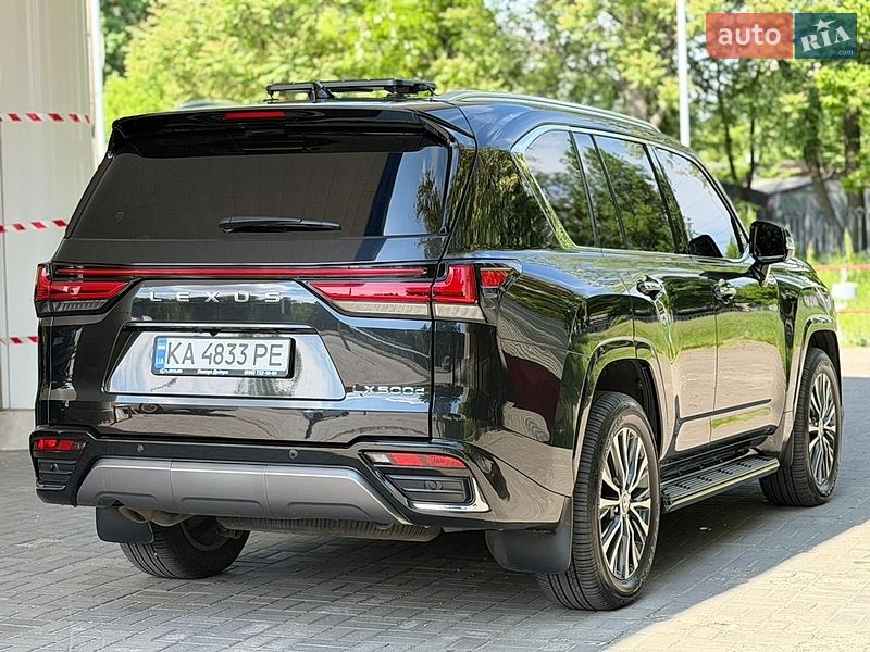 Позашляховик / Кросовер Lexus LX 2022 в Дніпрі