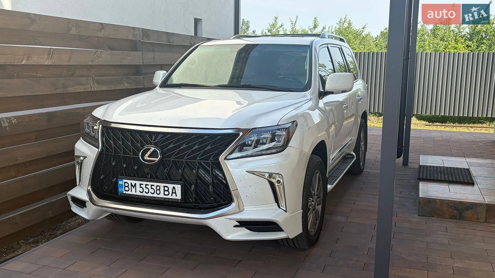 2010 Lexus LX - мініатюра 3