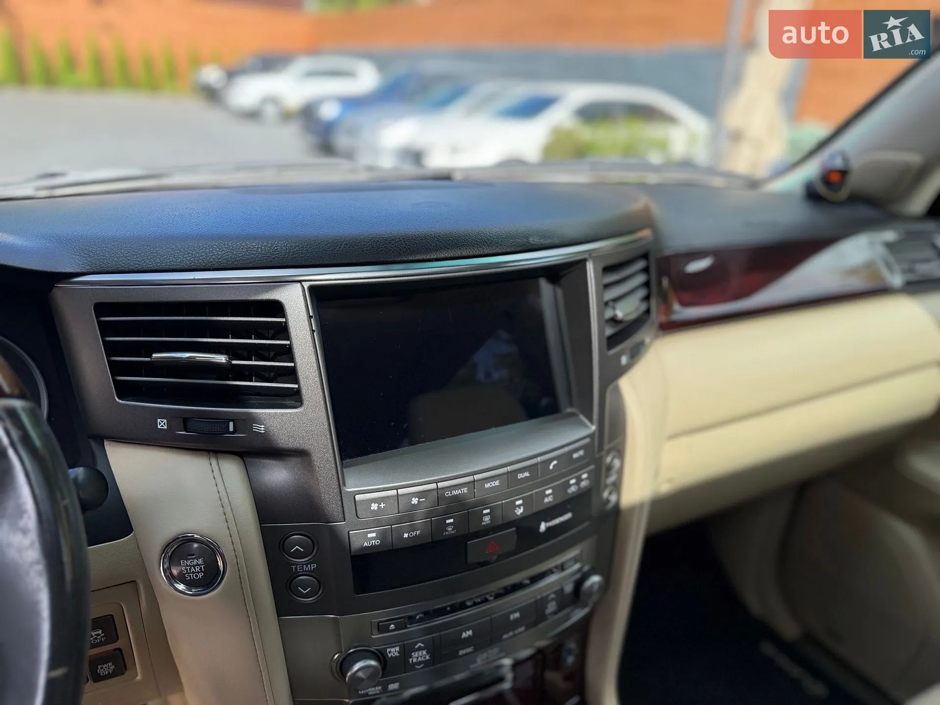 2011 Lexus LX - мініатюра 13