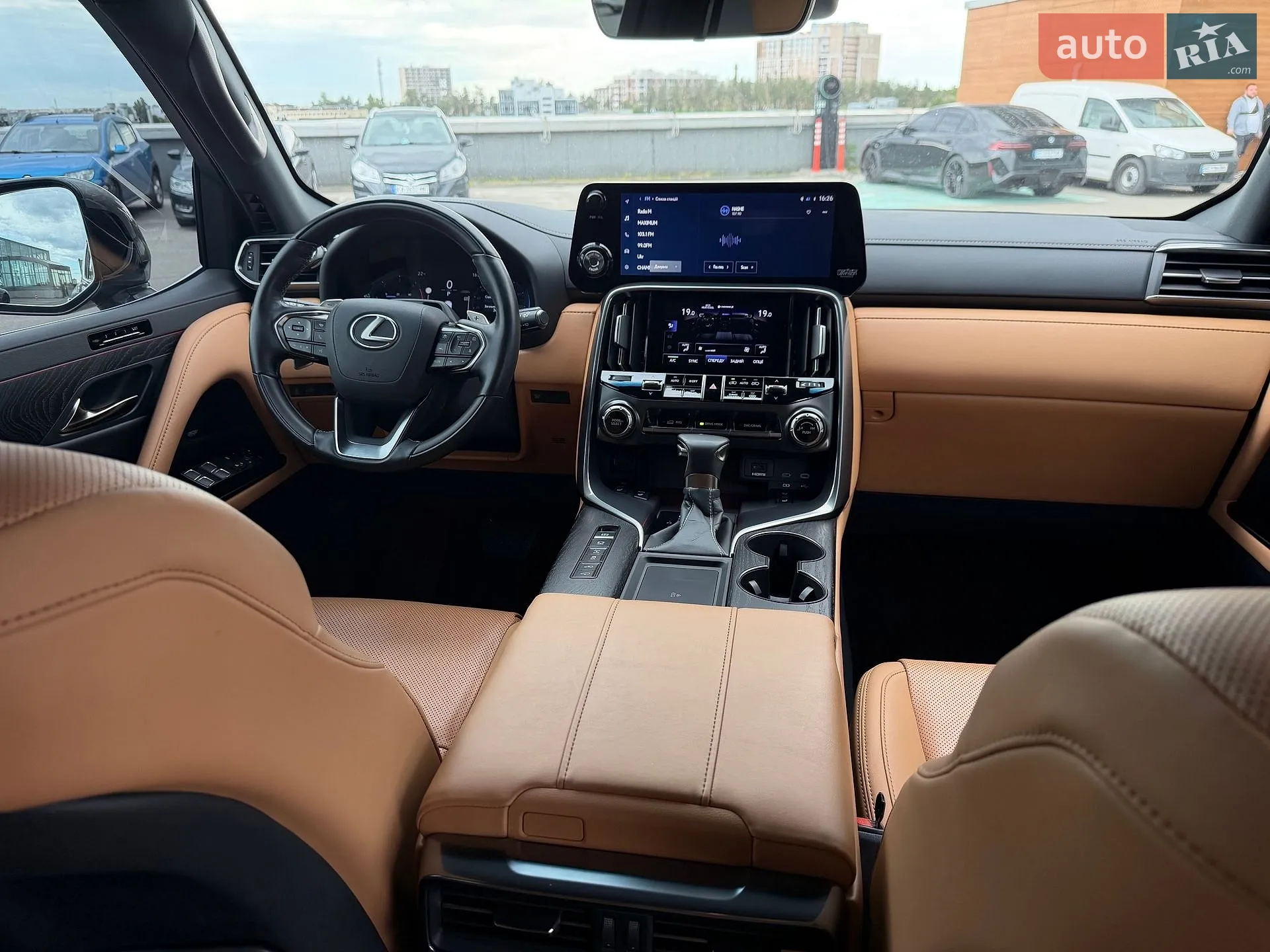2025 Lexus LX - мініатюра 9