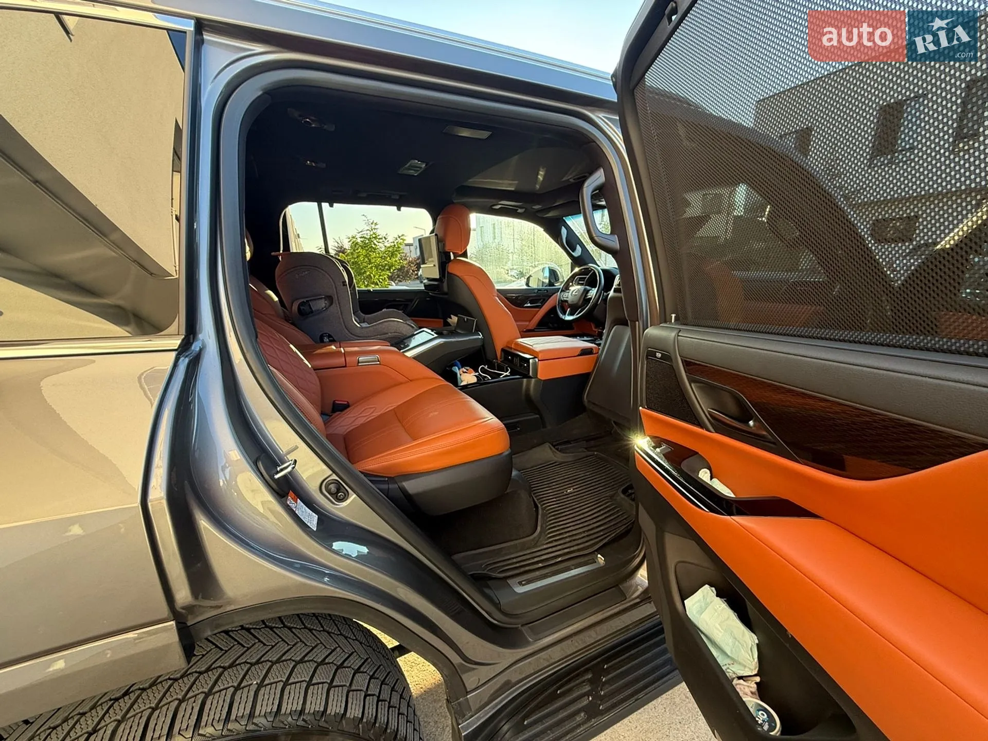 2022 Lexus LX - мініатюра 11