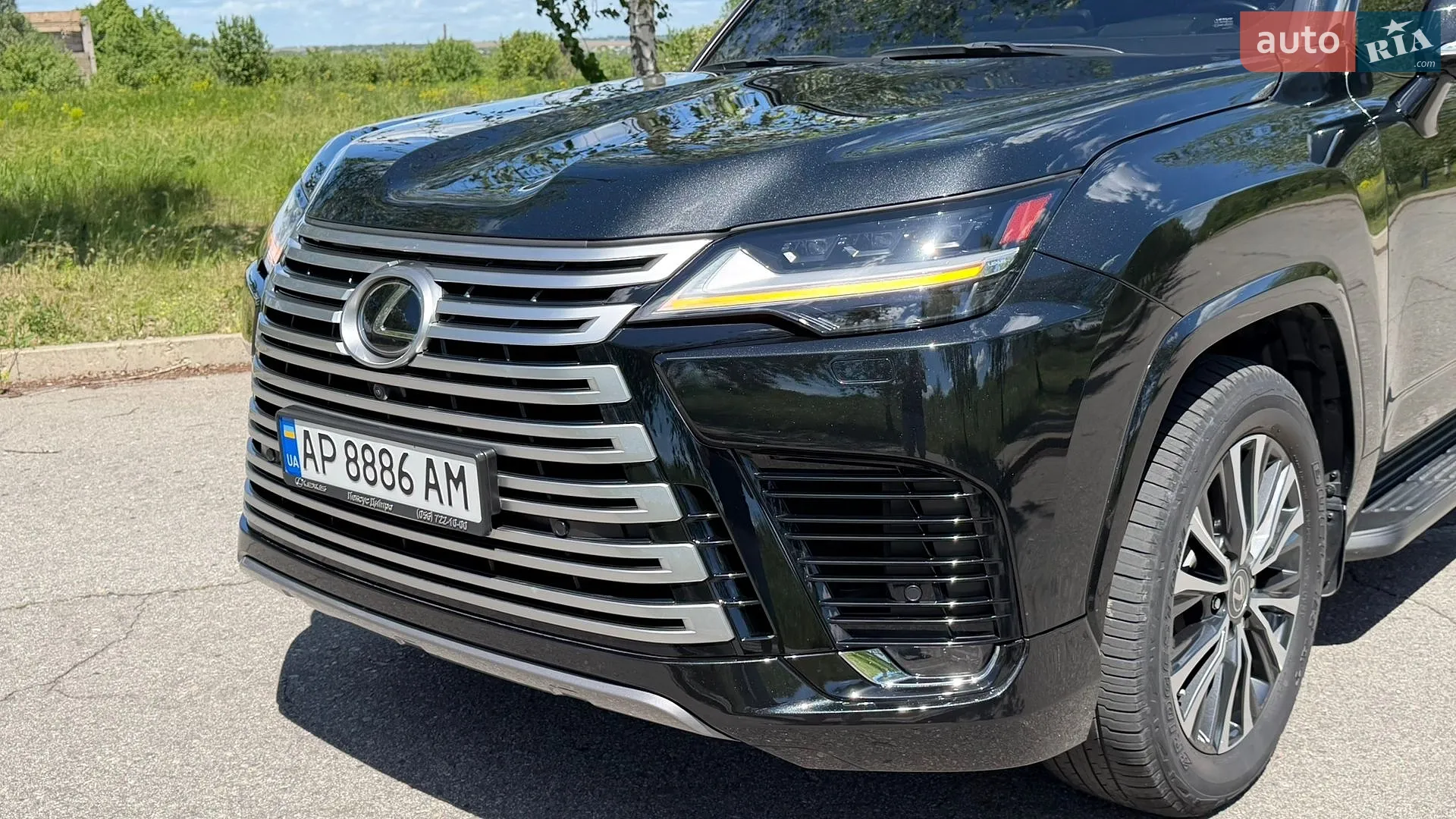 2023 Lexus LX - мініатюра 10