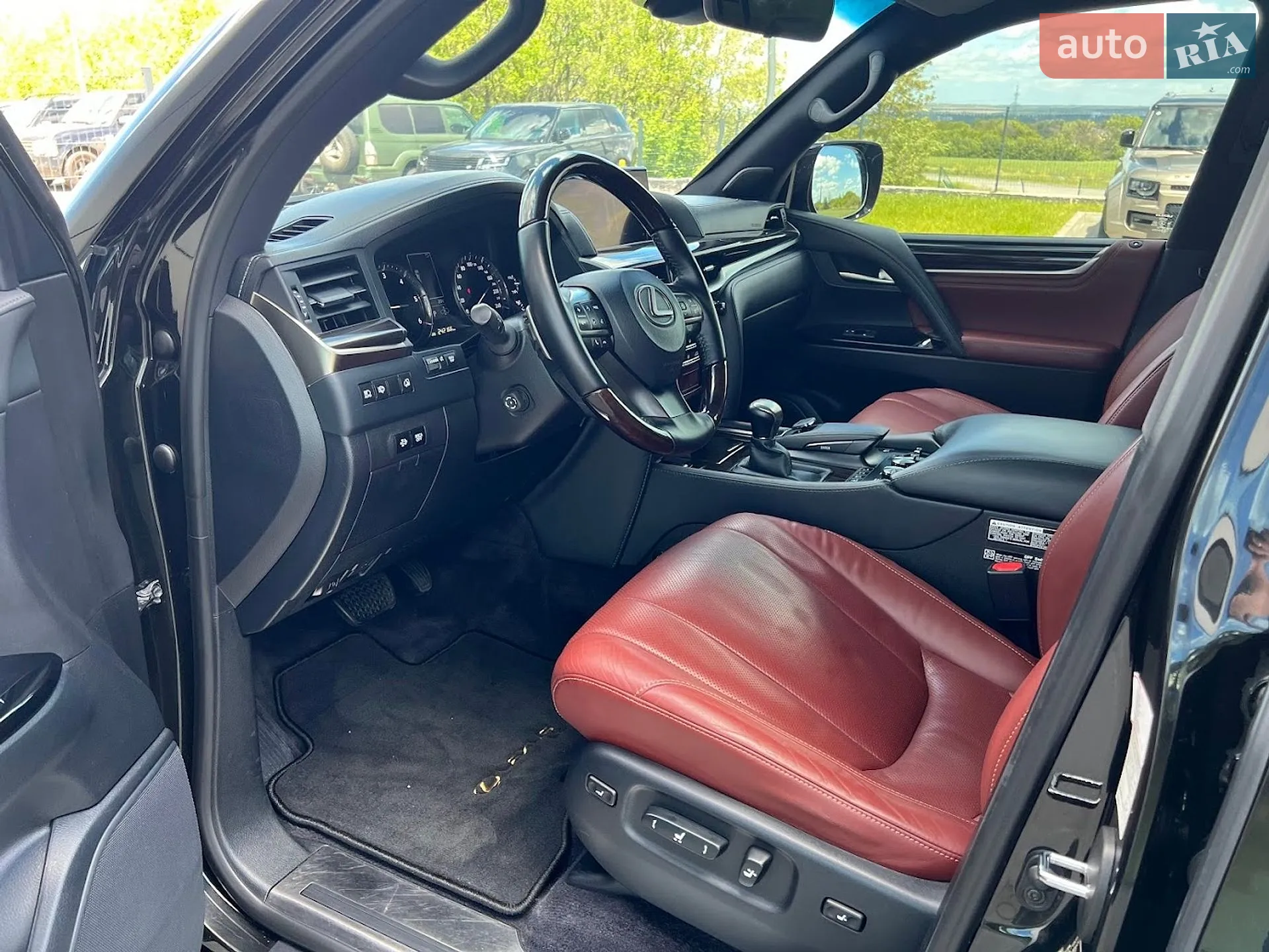 2017 Lexus LX - мініатюра 9