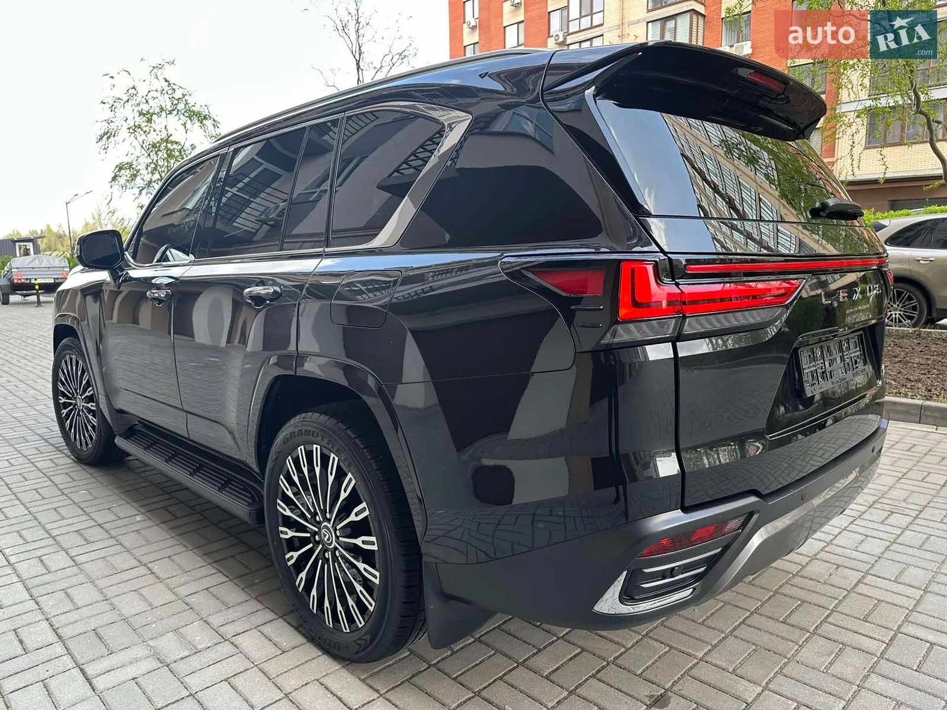 2023 Lexus LX - мініатюра 9