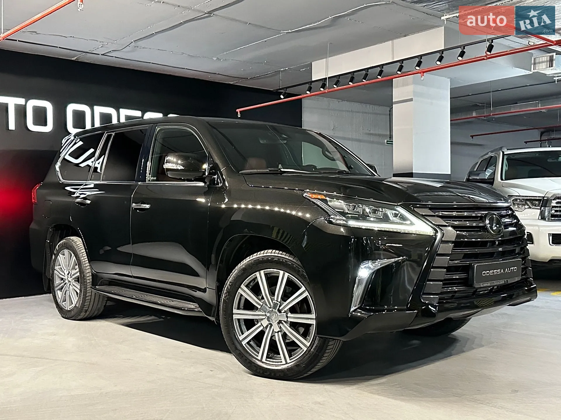 2019 Lexus LX - мініатюра 3