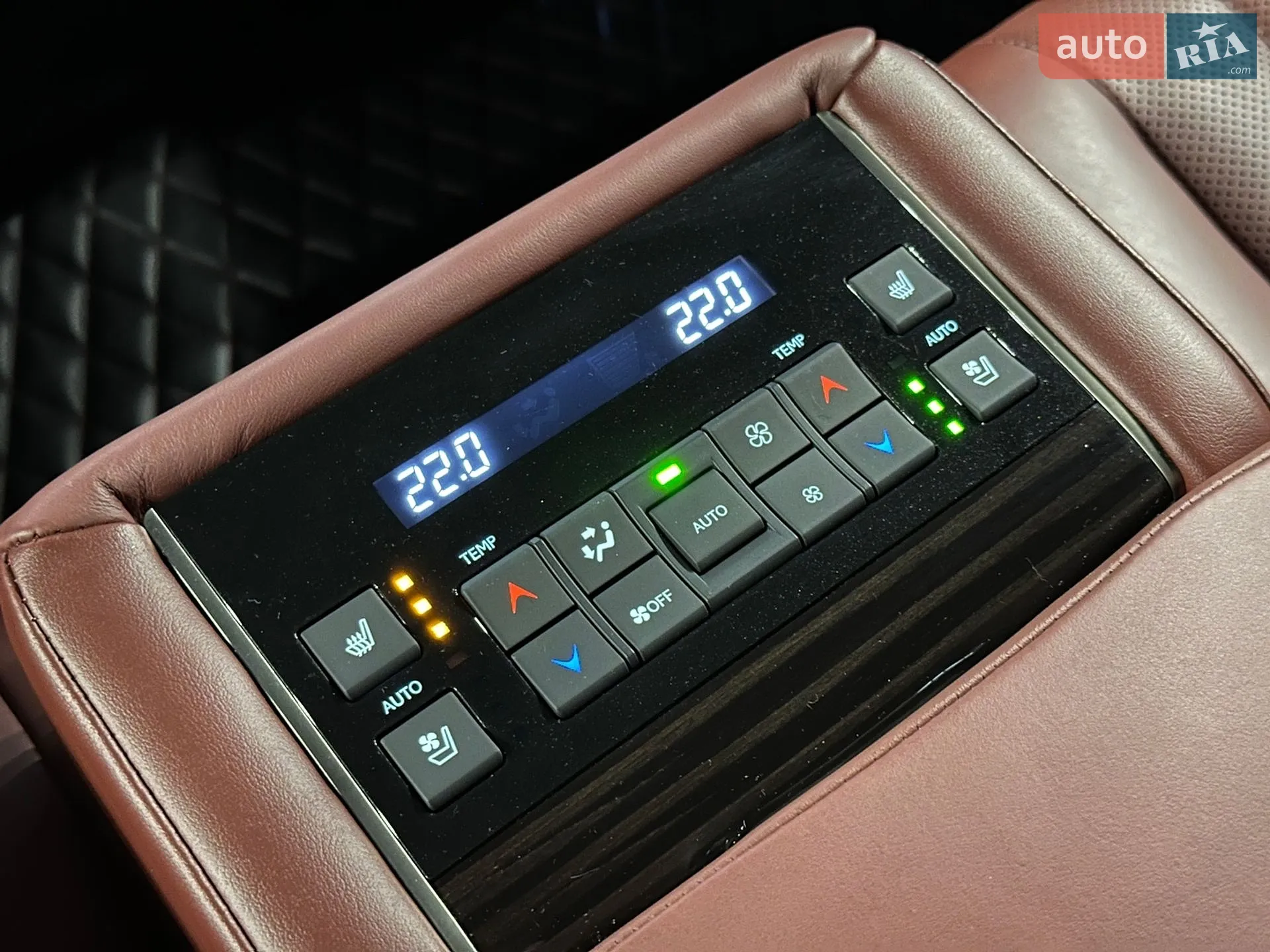 2019 Lexus LX - мініатюра 12