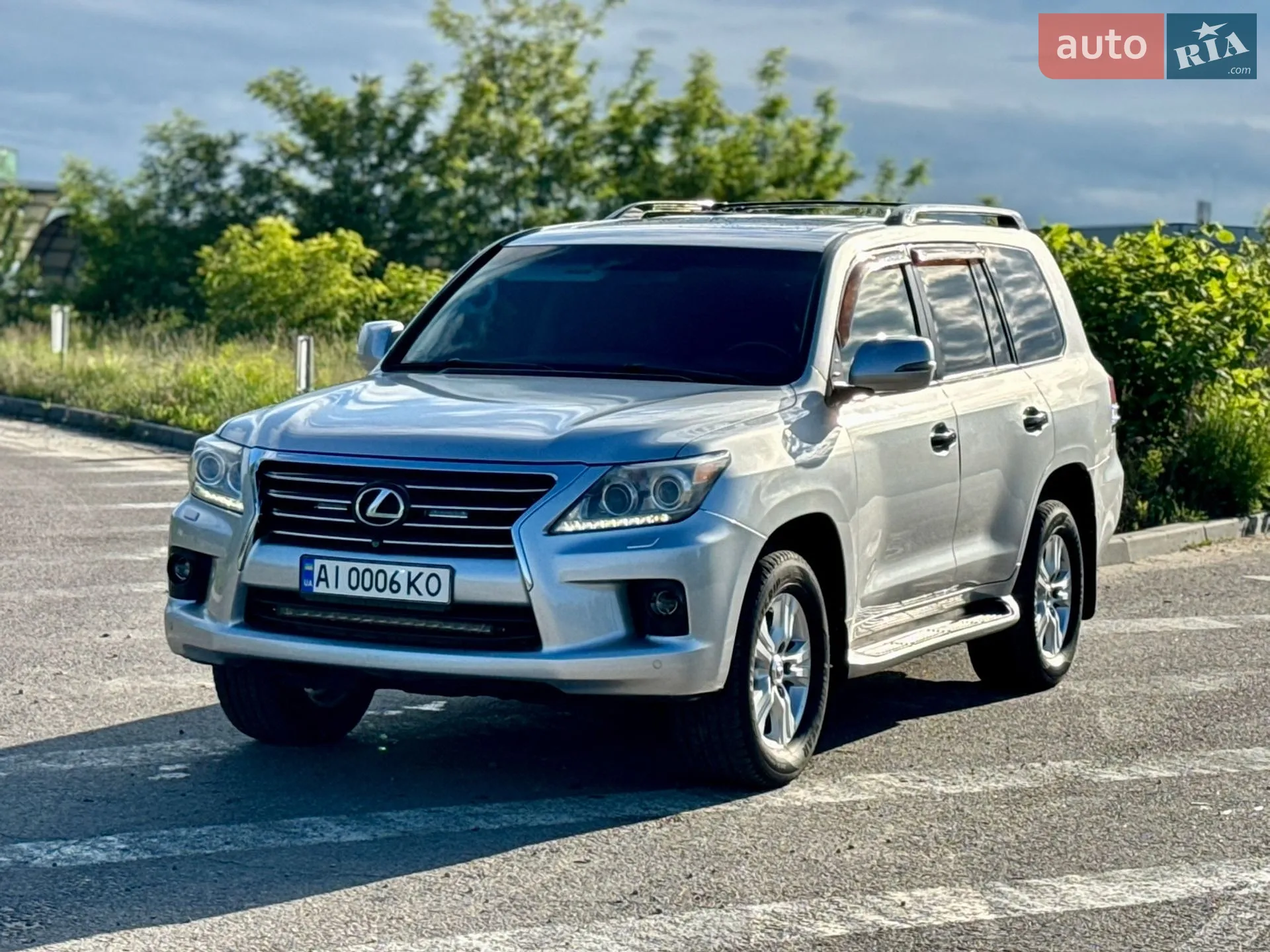 2011 Lexus LX - мініатюра 5