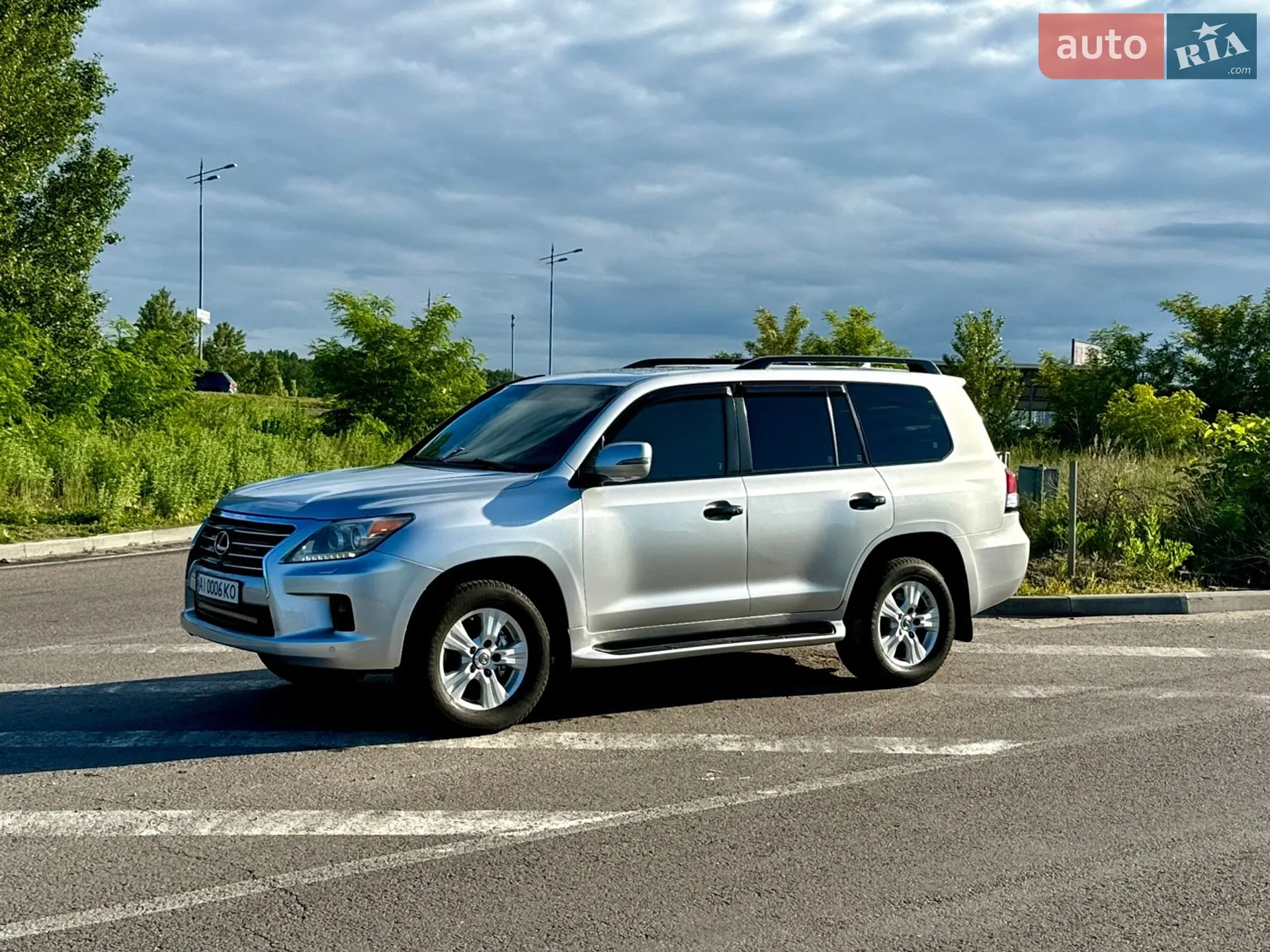 2011 Lexus LX - мініатюра 10