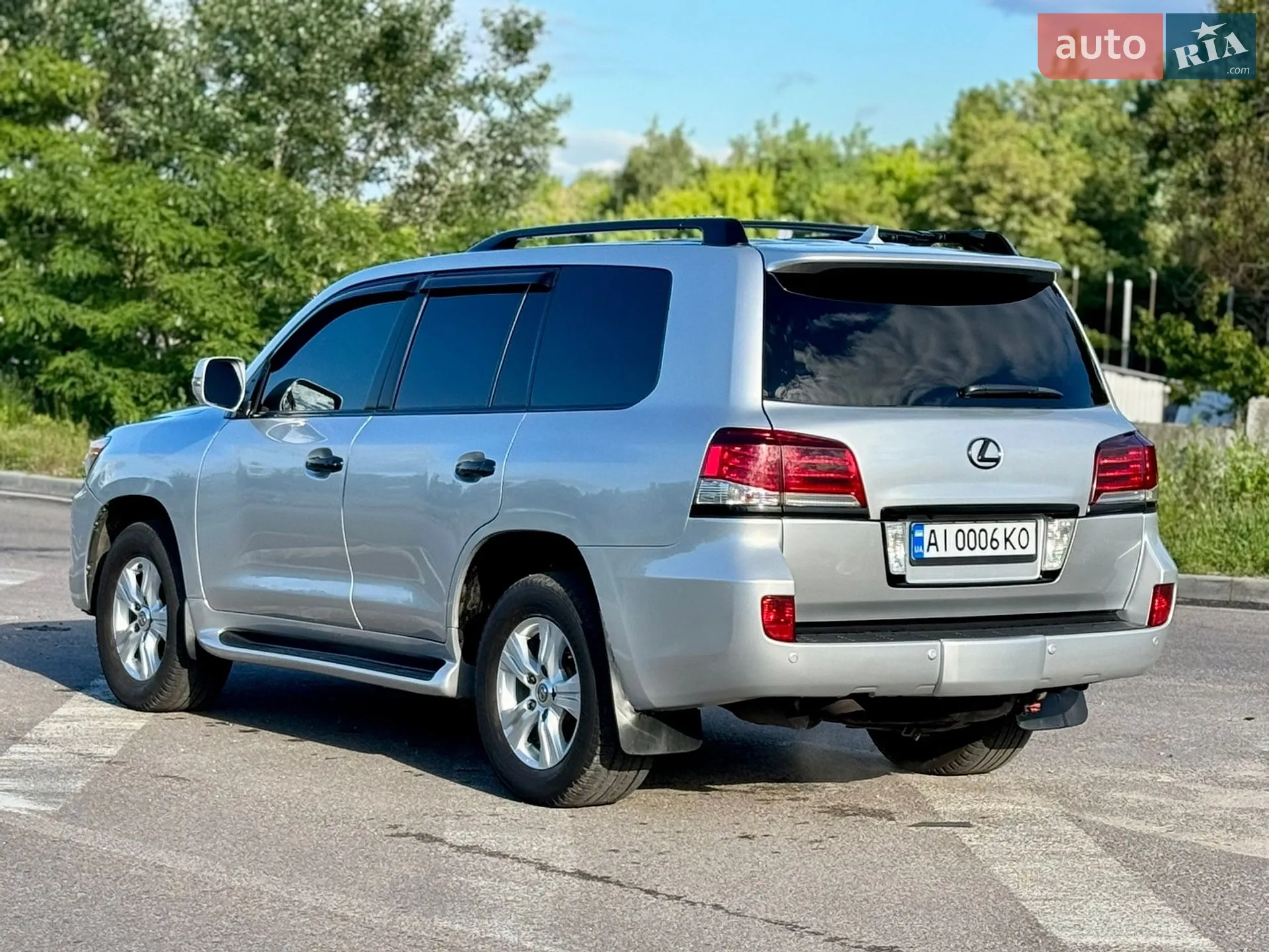 2011 Lexus LX - мініатюра 22