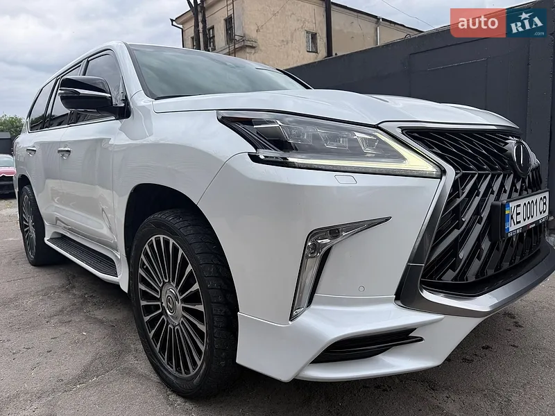 Lexus LX 2019