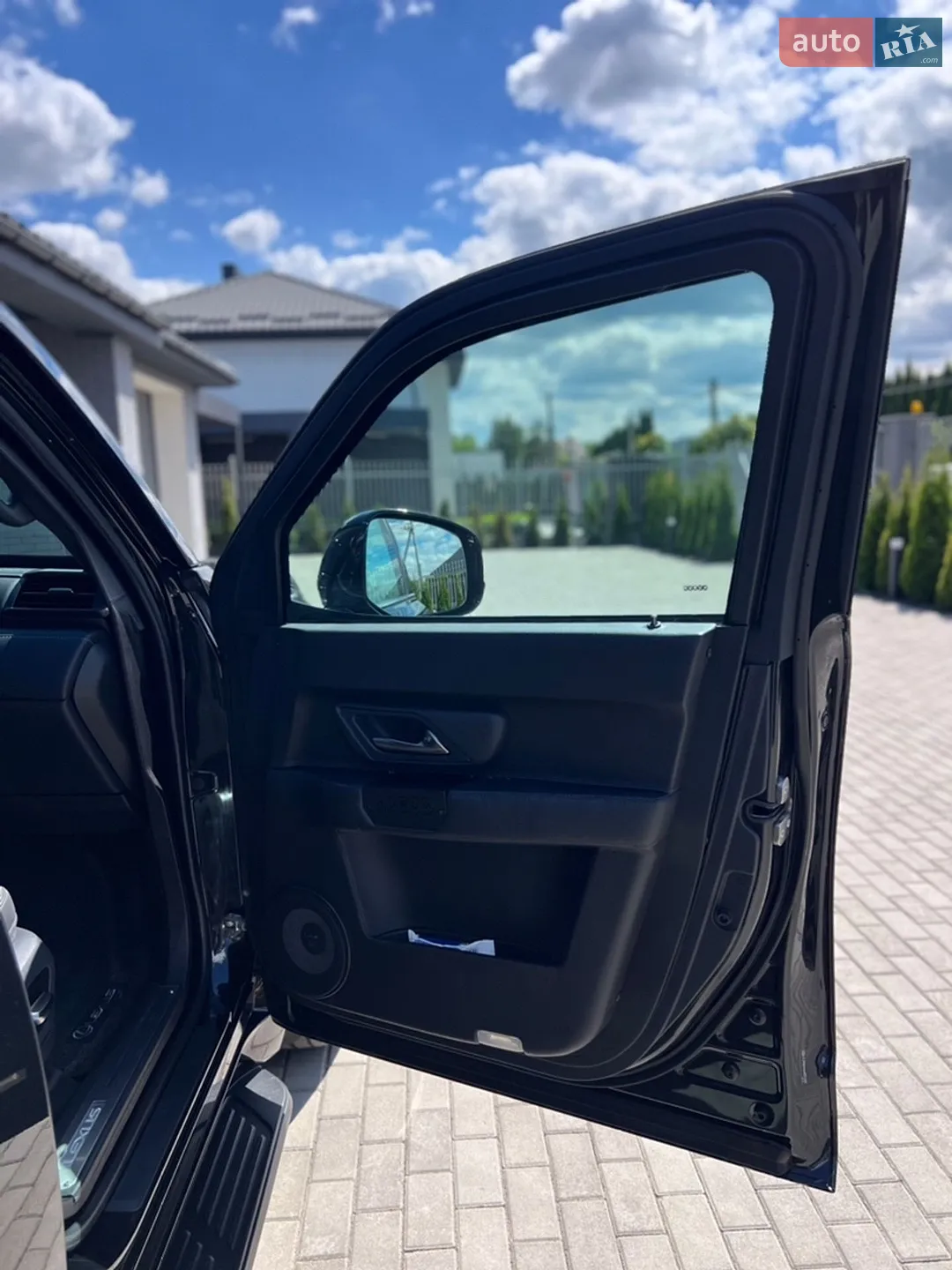 2023 Lexus LX - мініатюра 18