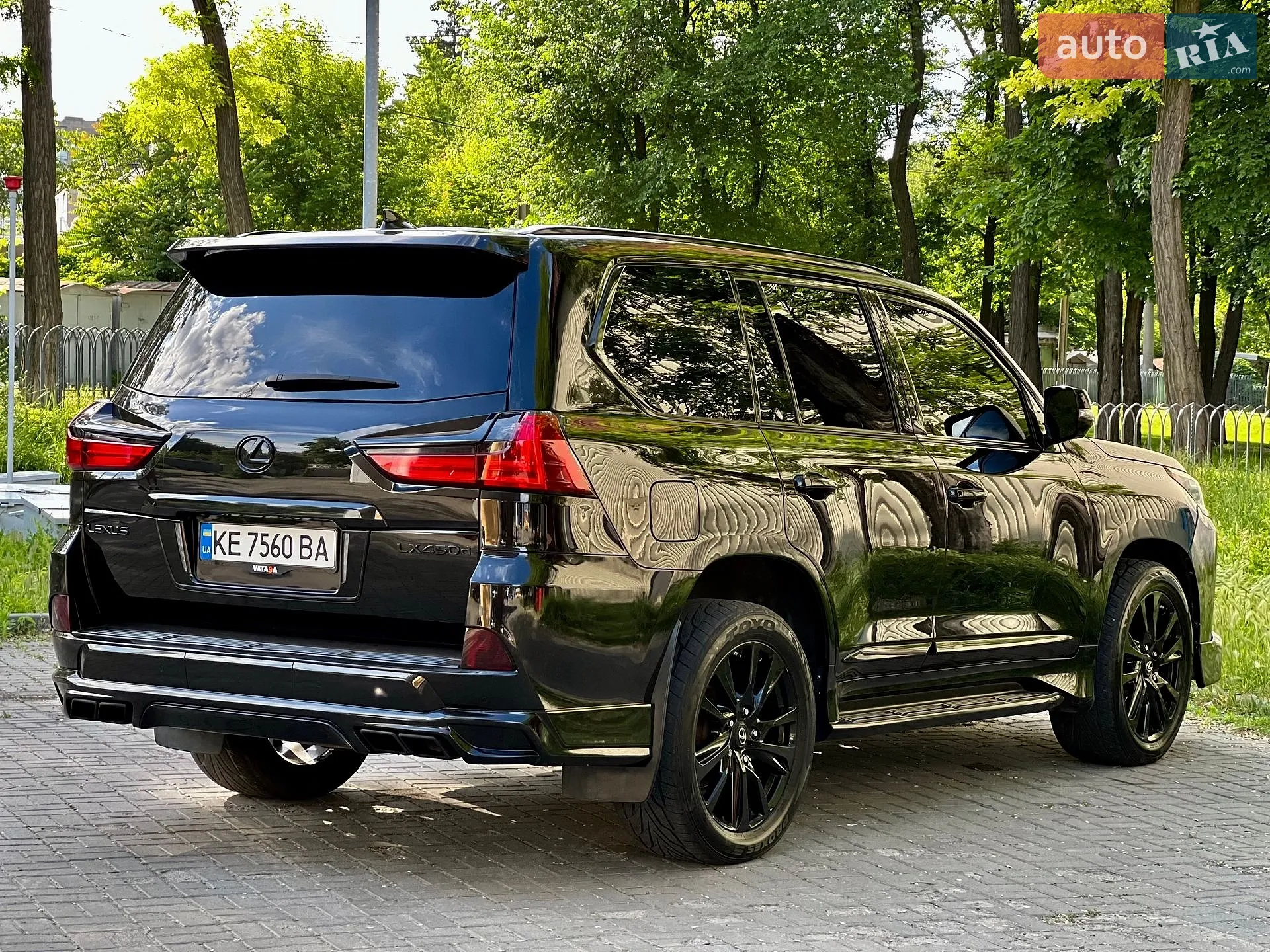 2016 Lexus LX - мініатюра 9