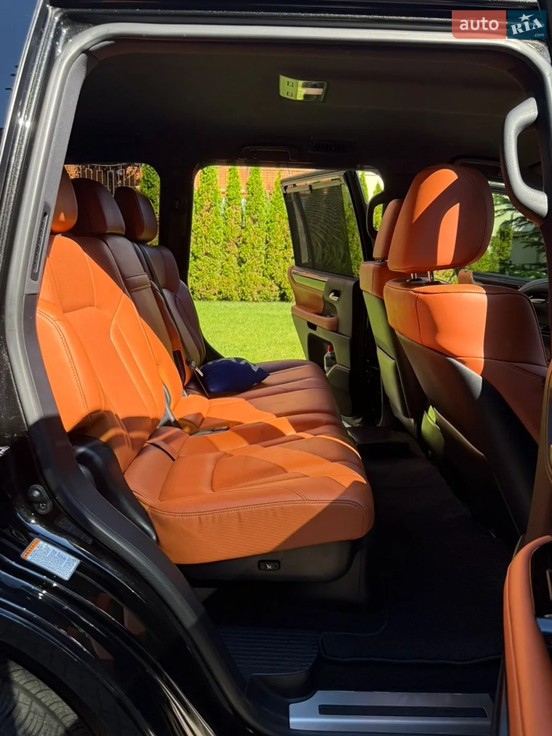 2019 Lexus LX - мініатюра 8
