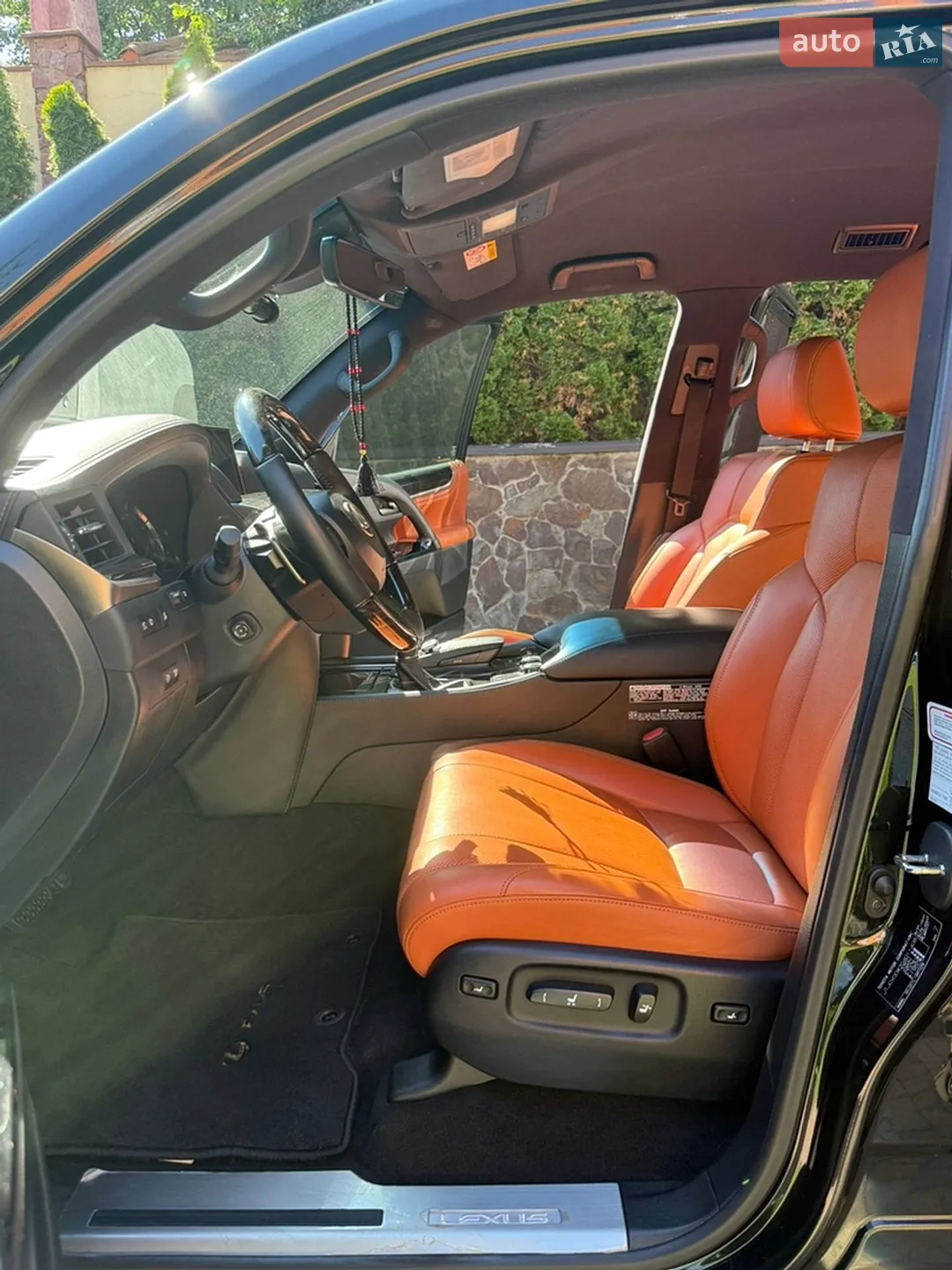 2019 Lexus LX - мініатюра 10