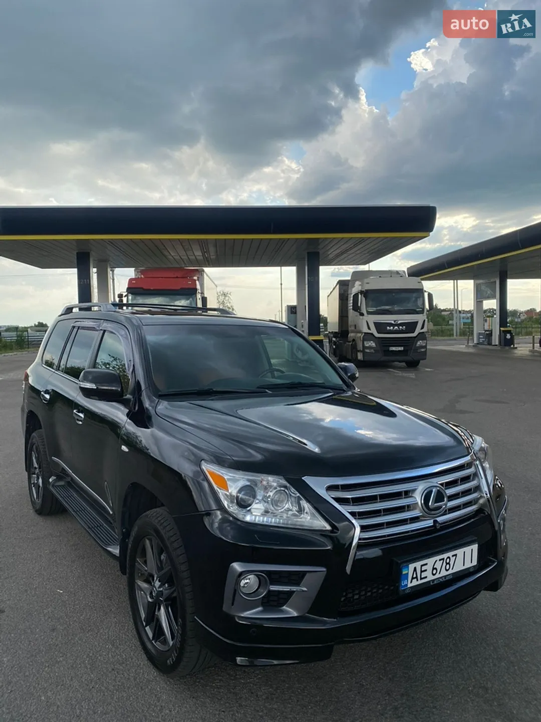 2011 Lexus LX - мініатюра 8