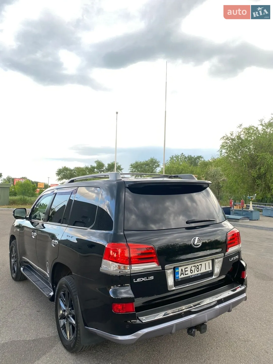 2011 Lexus LX - мініатюра 11