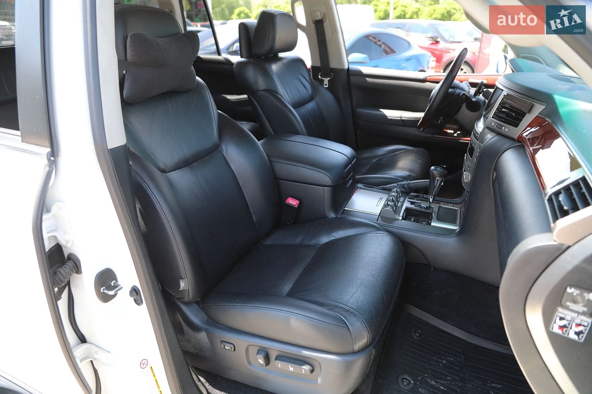 2012 Lexus LX - мініатюра 16