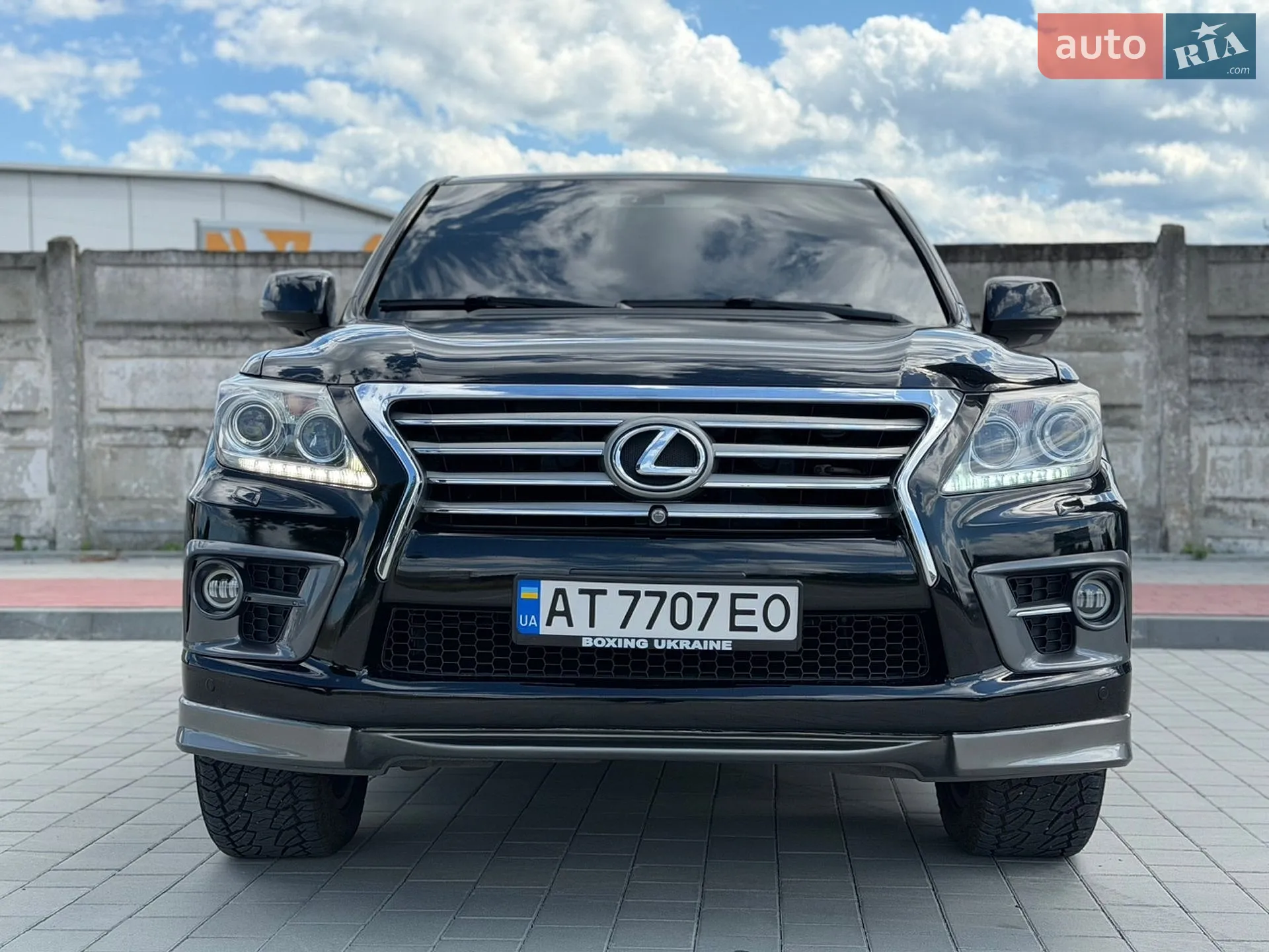 2010 Lexus LX - мініатюра 2