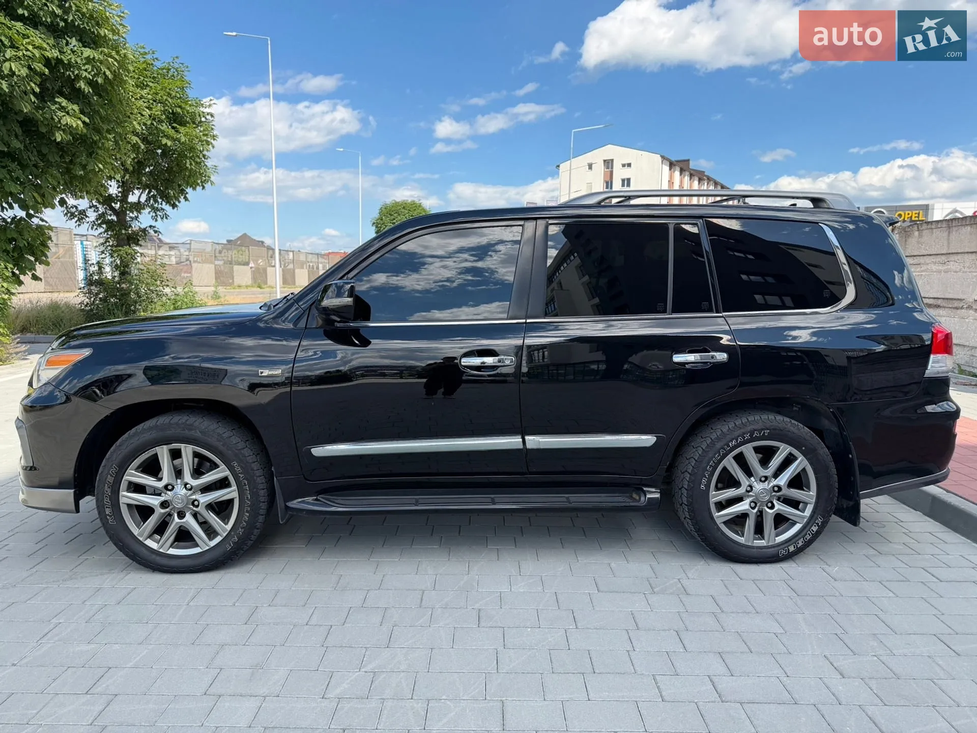 2010 Lexus LX - мініатюра 10