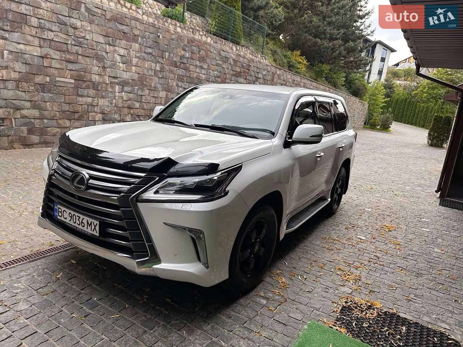 2015 Lexus LX - мініатюра 8