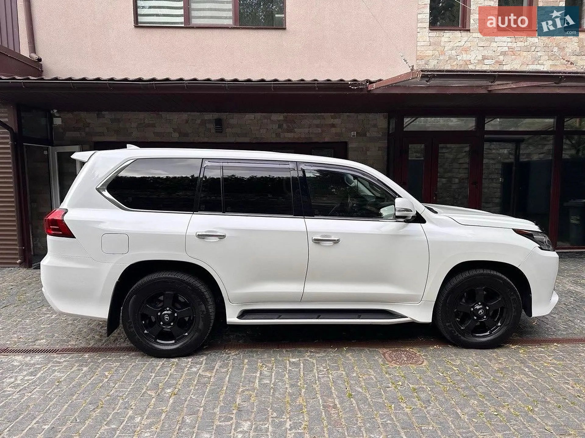 2015 Lexus LX - мініатюра 10