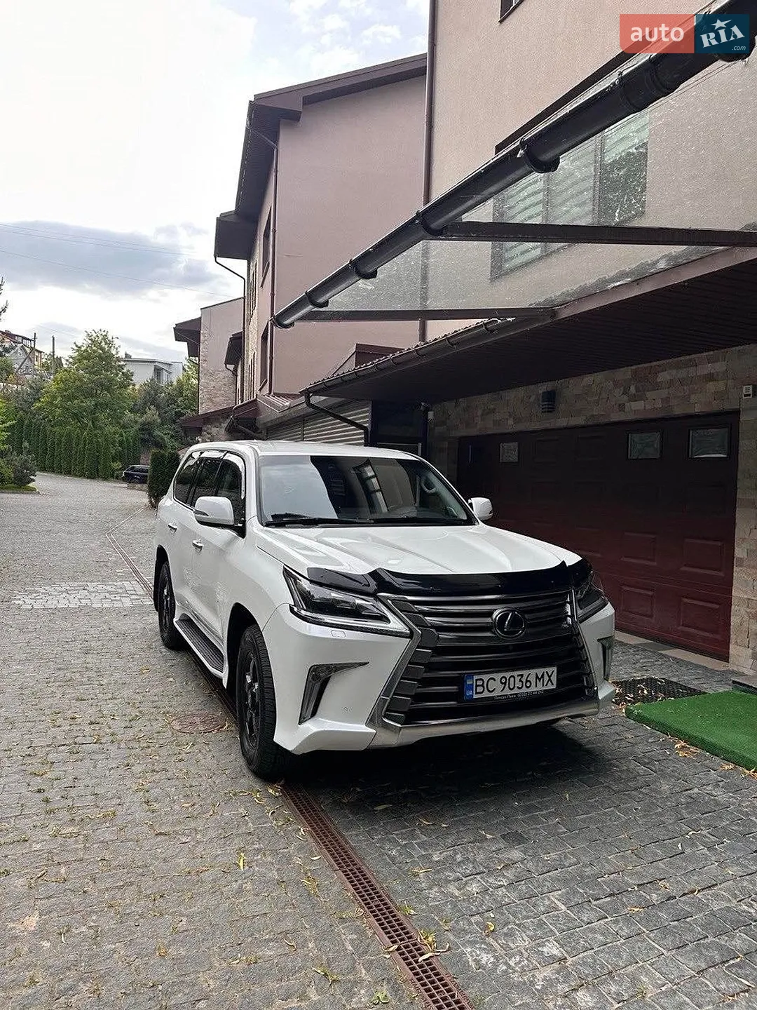 2015 Lexus LX - мініатюра 12