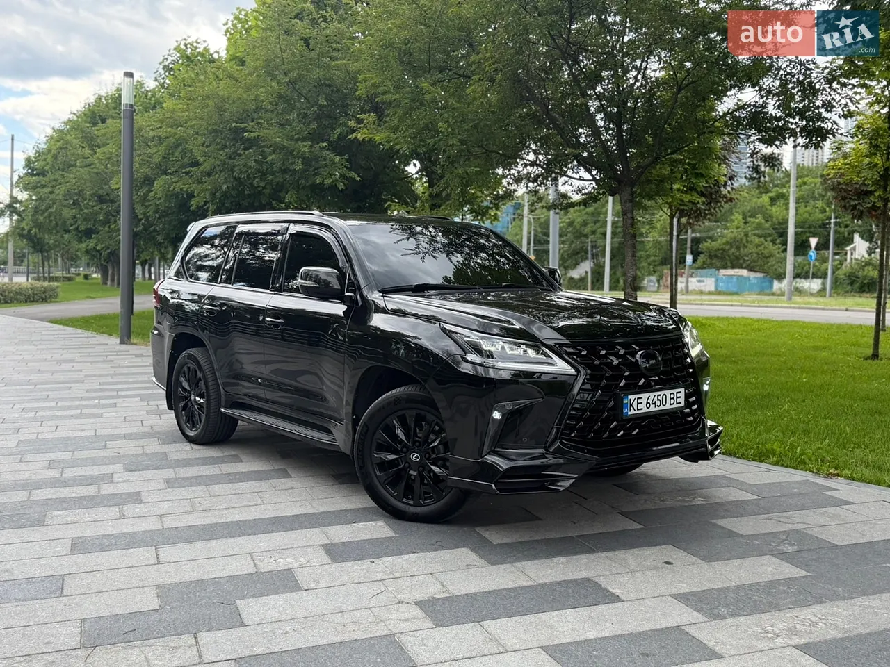 2015 Lexus LX - мініатюра 18