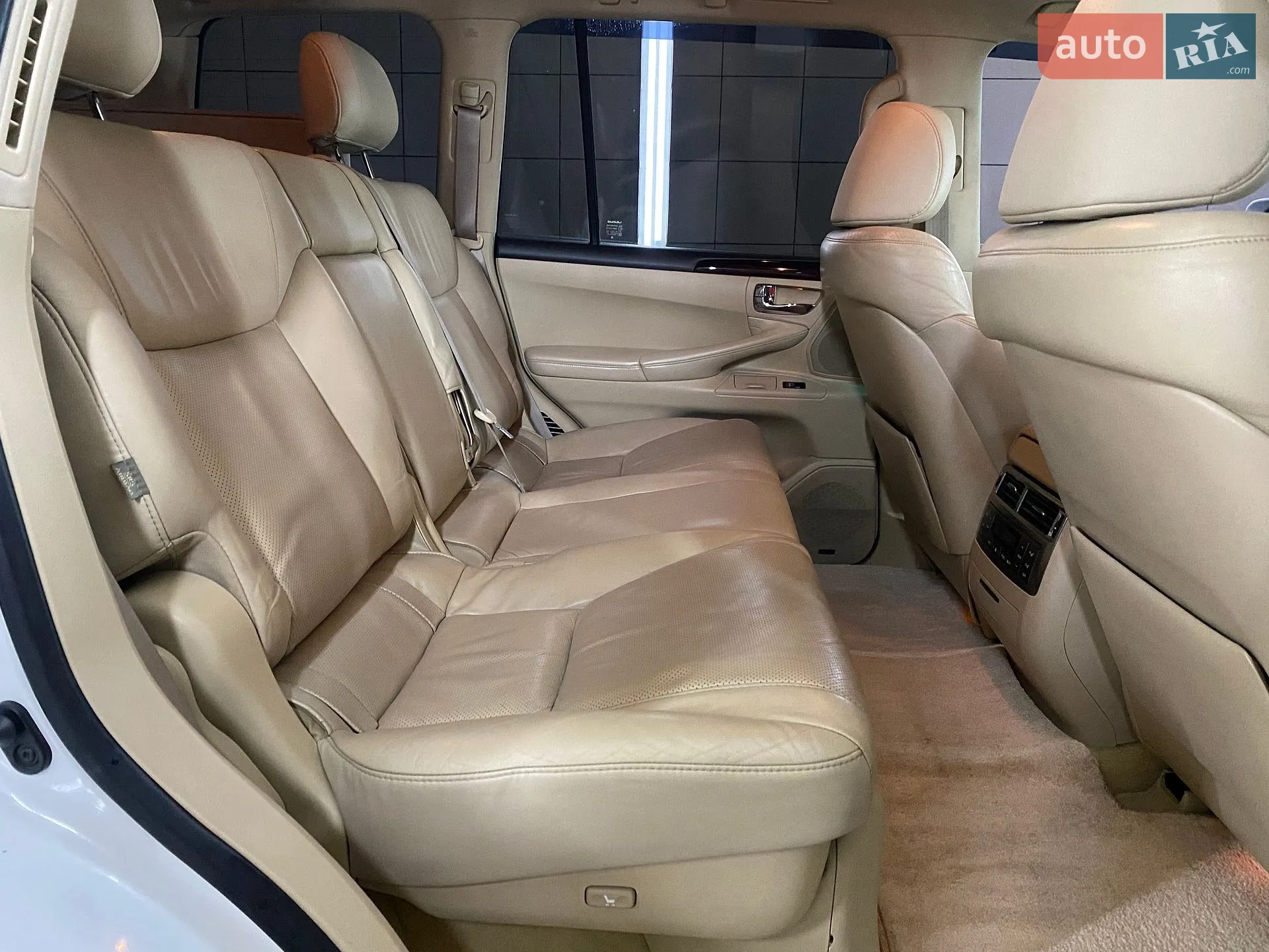 2012 Lexus LX - мініатюра 24
