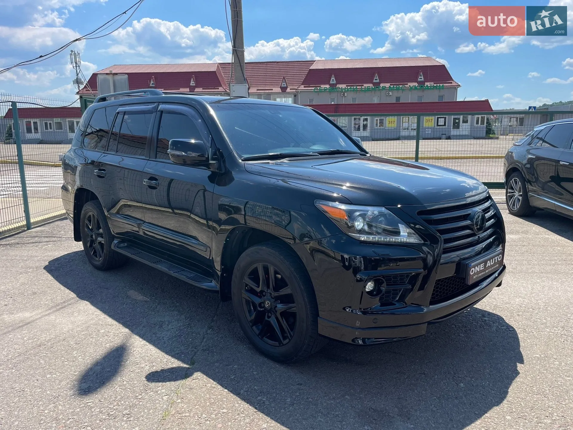 2015 Lexus LX - мініатюра 3