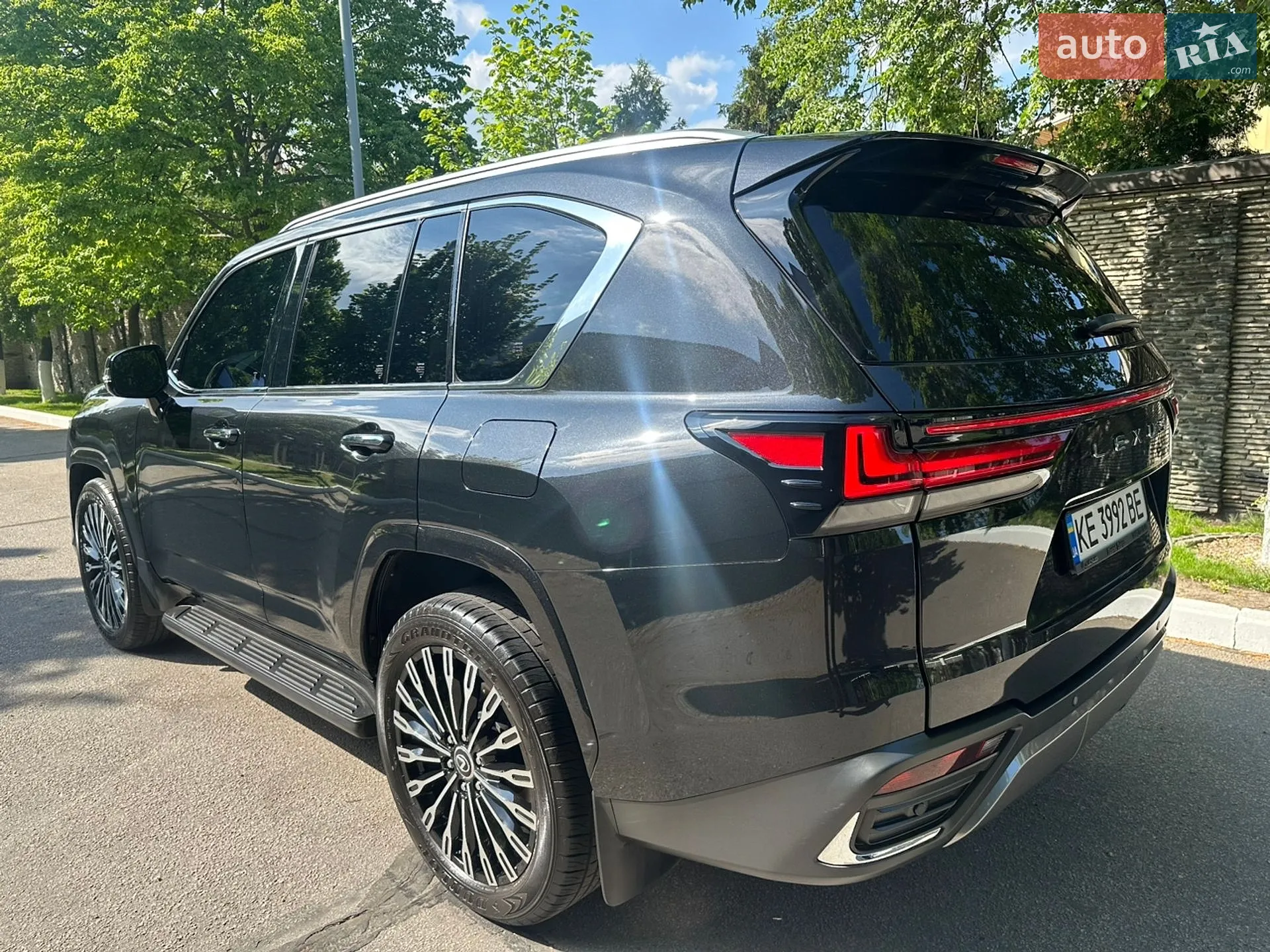 2023 Lexus LX - мініатюра 13