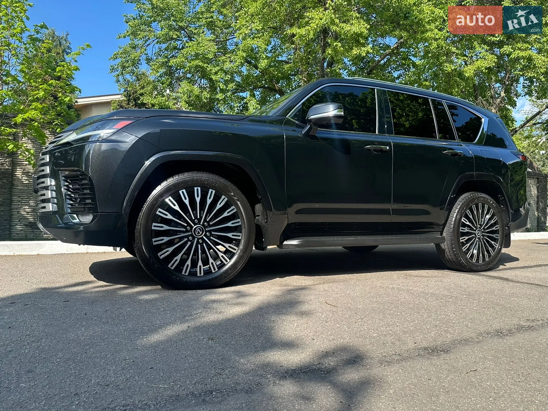 2023 Lexus LX - мініатюра 18
