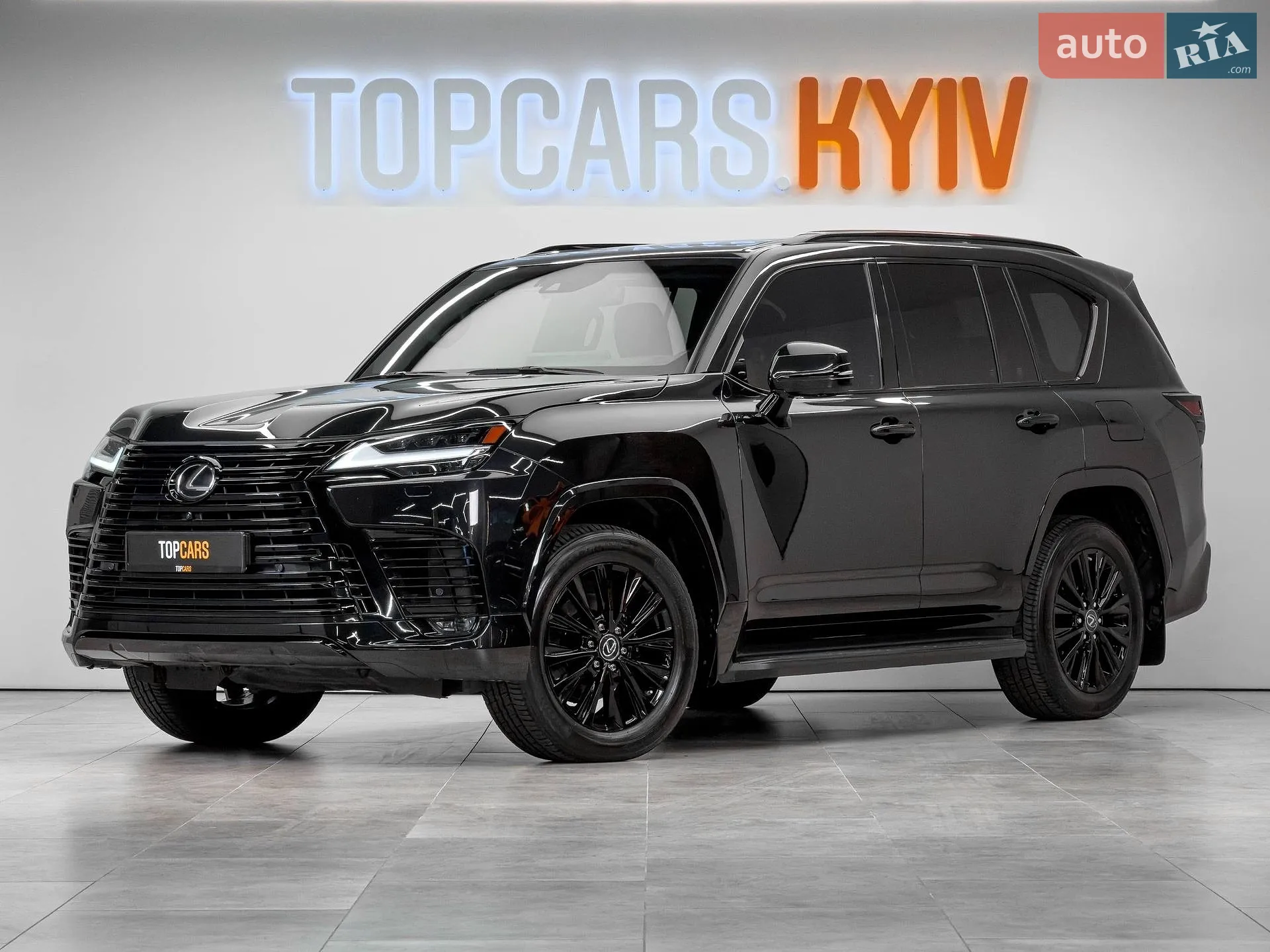 2022 Lexus LX - фото 1
