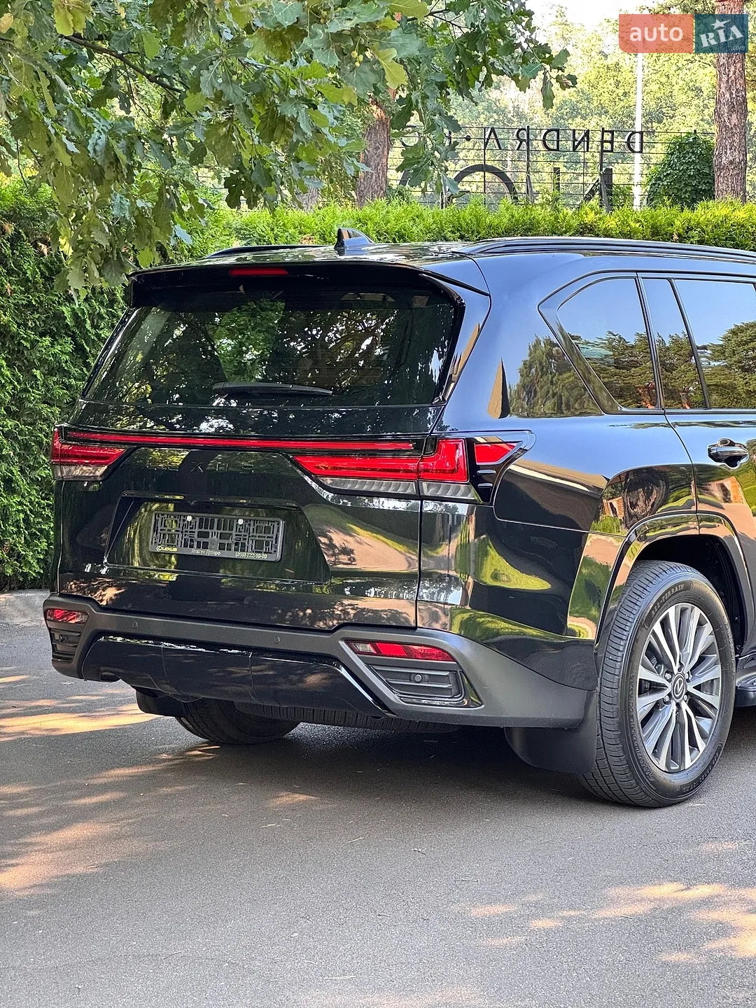 2025 Lexus LX - мініатюра 13