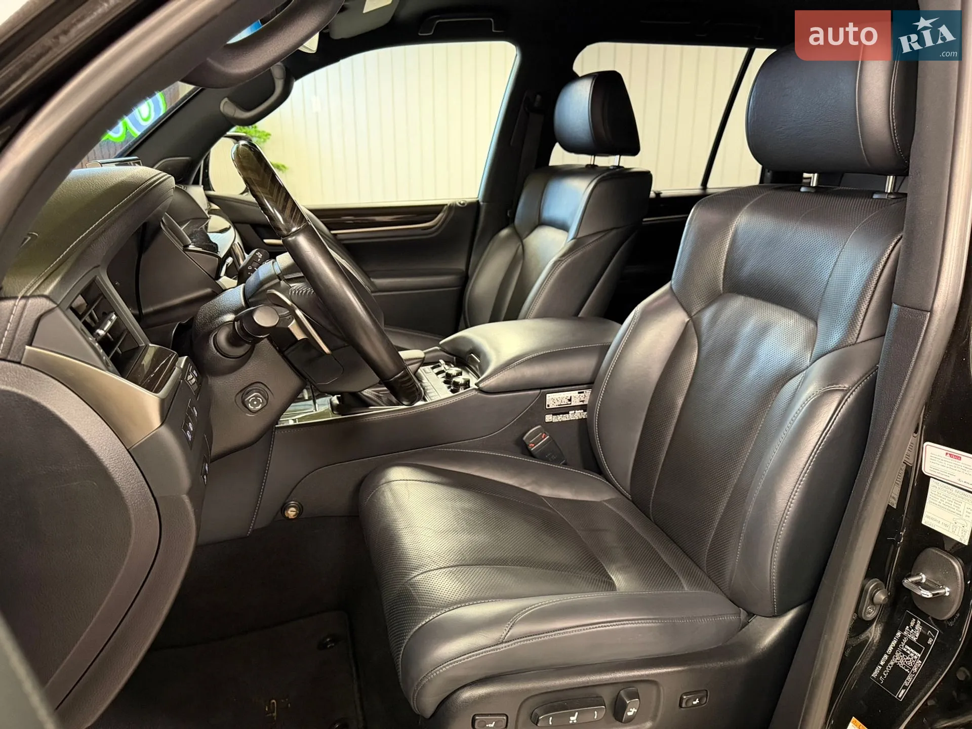 2019 Lexus LX - мініатюра 19