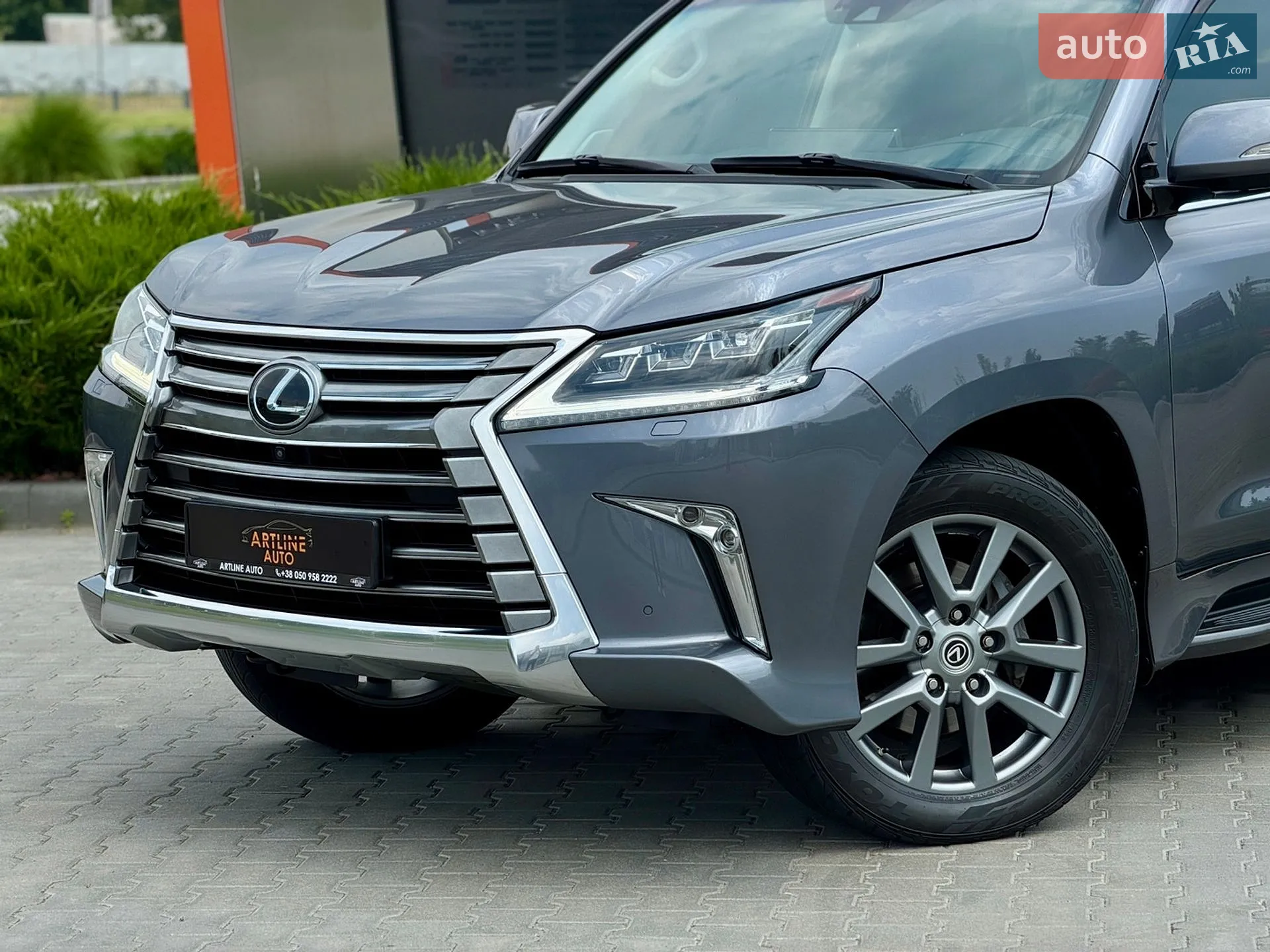 2016 Lexus LX - мініатюра 23