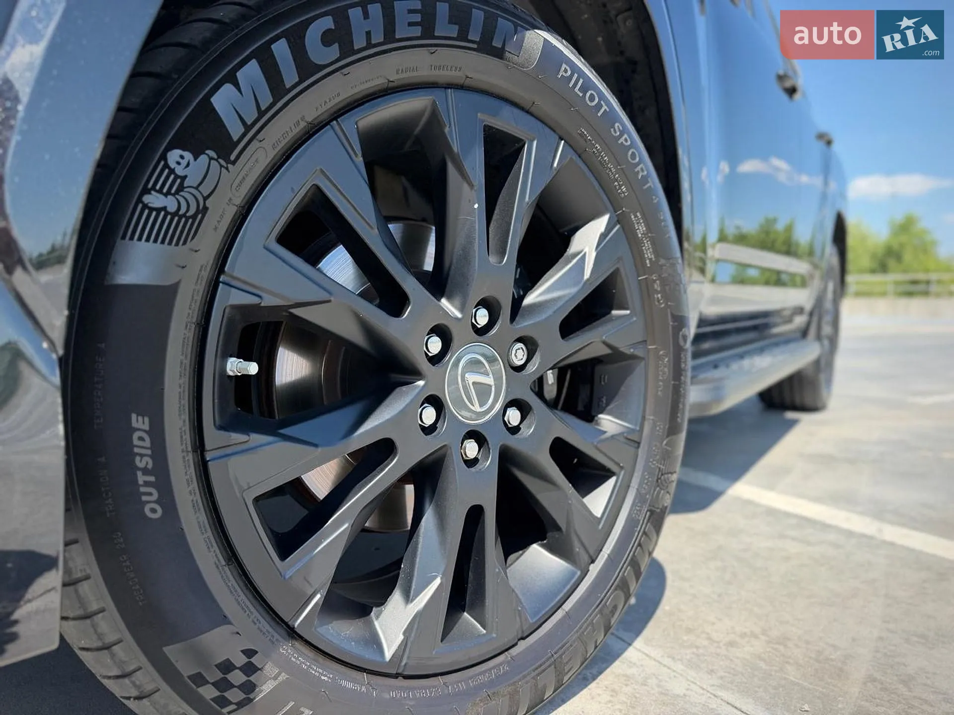 2022 Lexus LX - мініатюра 4