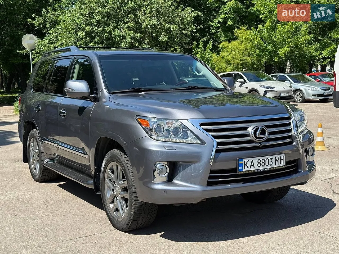 2011 Lexus LX - мініатюра 9