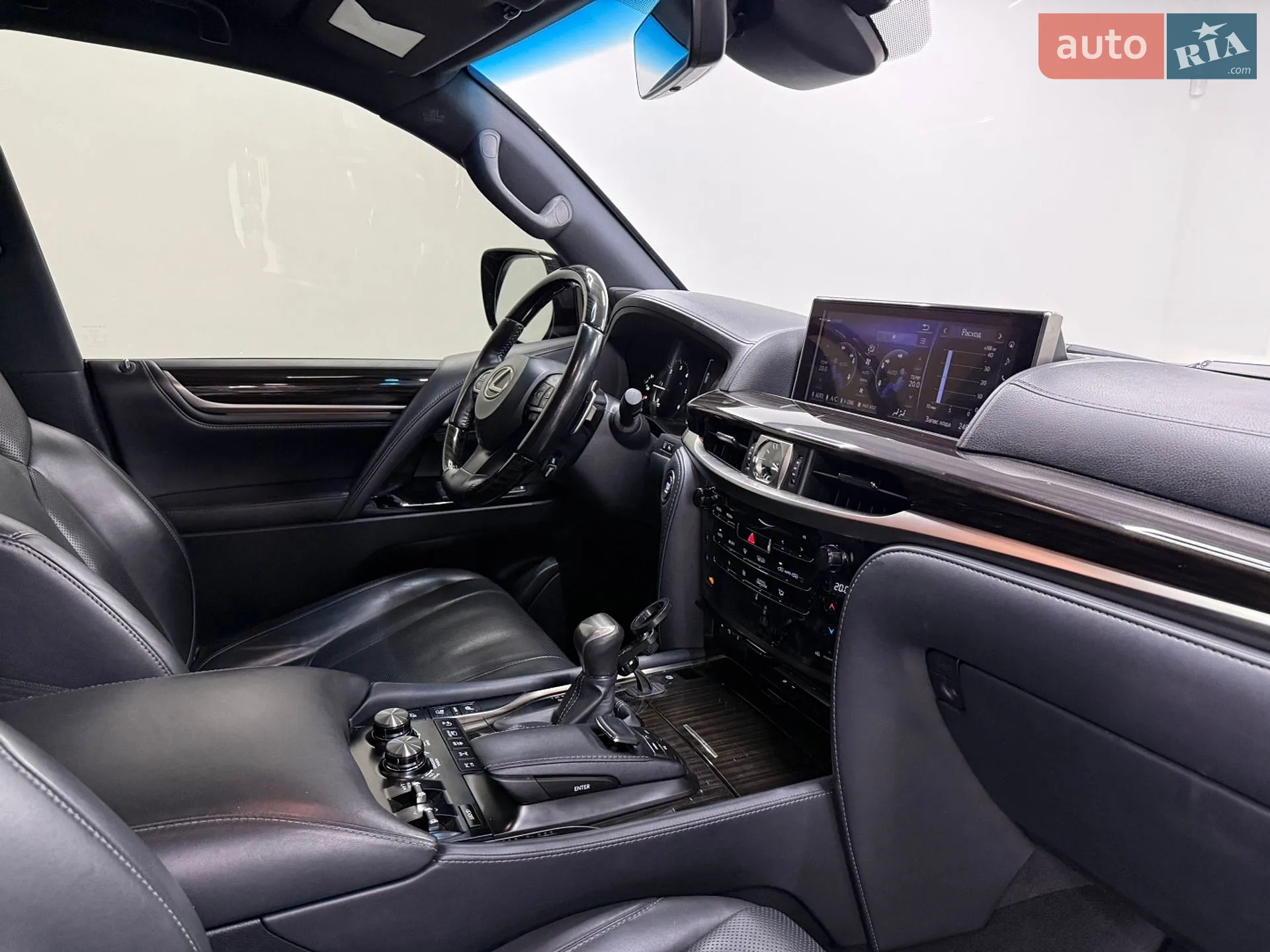 2019 Lexus LX - мініатюра 18