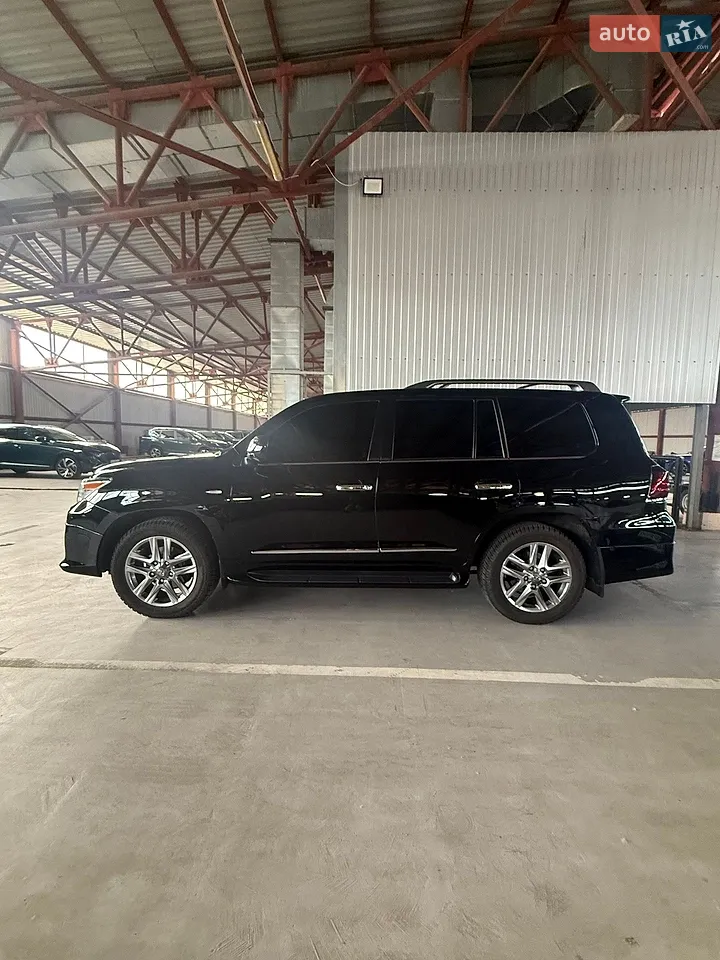 2010 Lexus LX - мініатюра 13