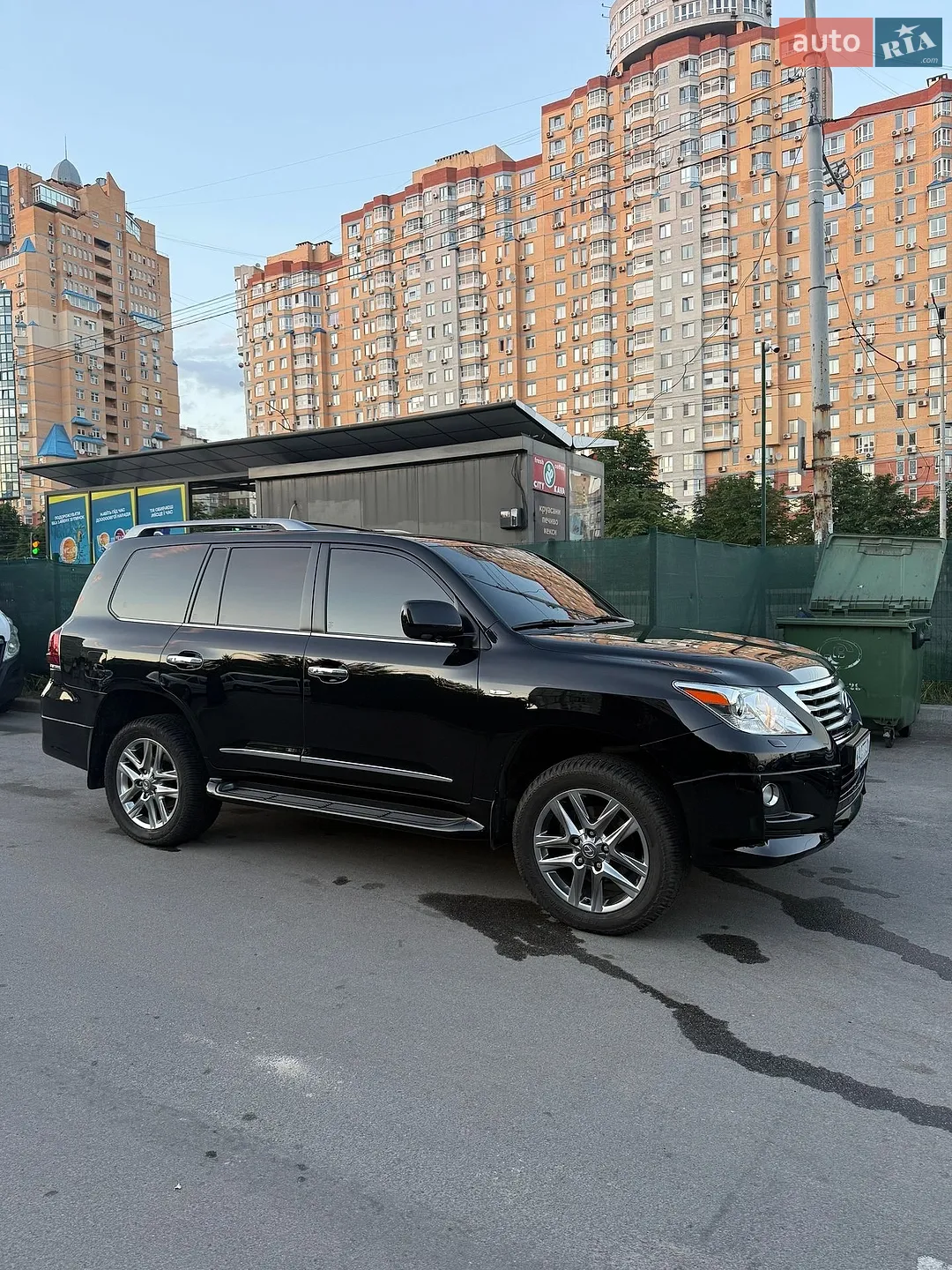 2011 Lexus LX - мініатюра 3