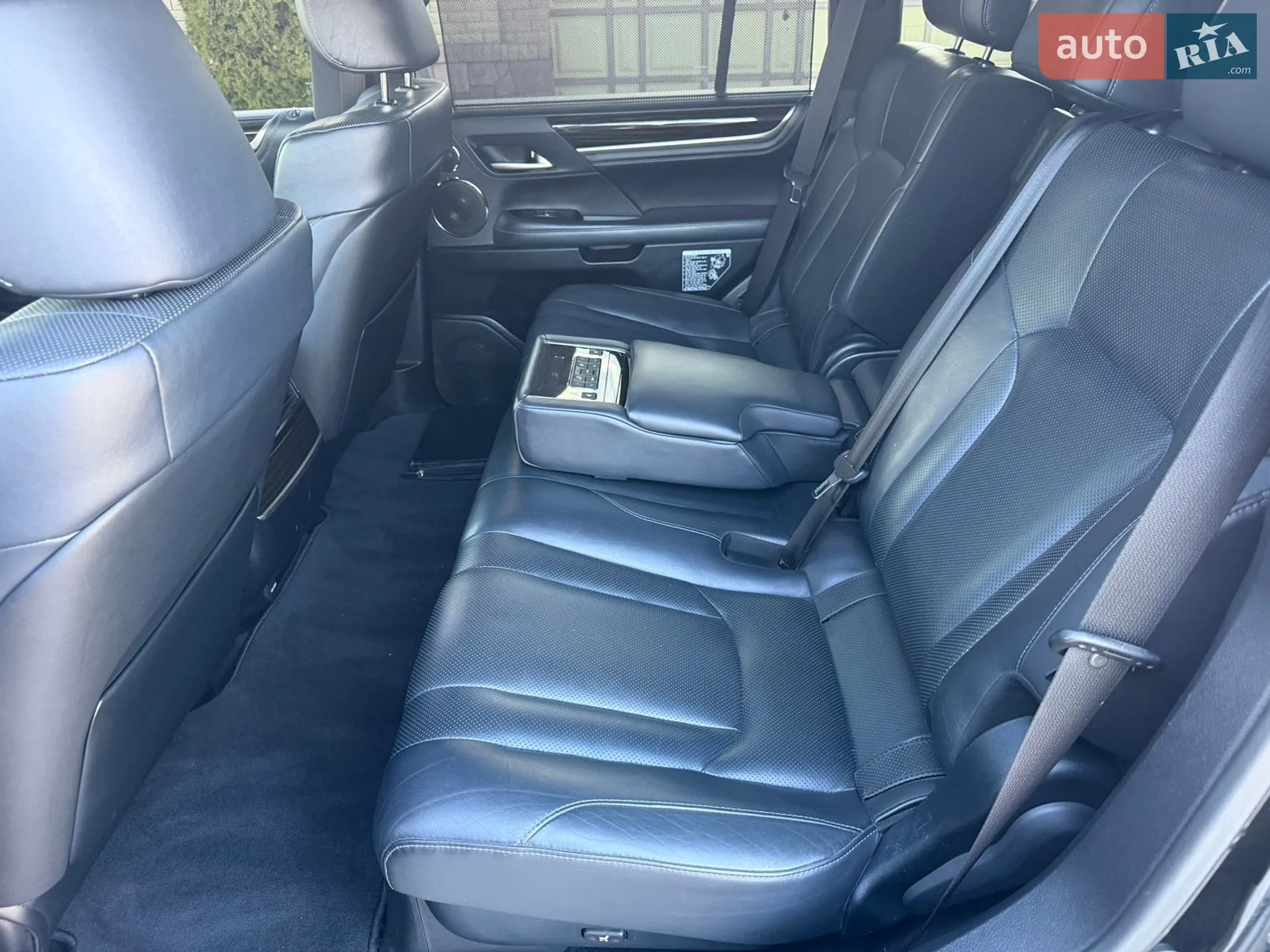2018 Lexus LX - мініатюра 32