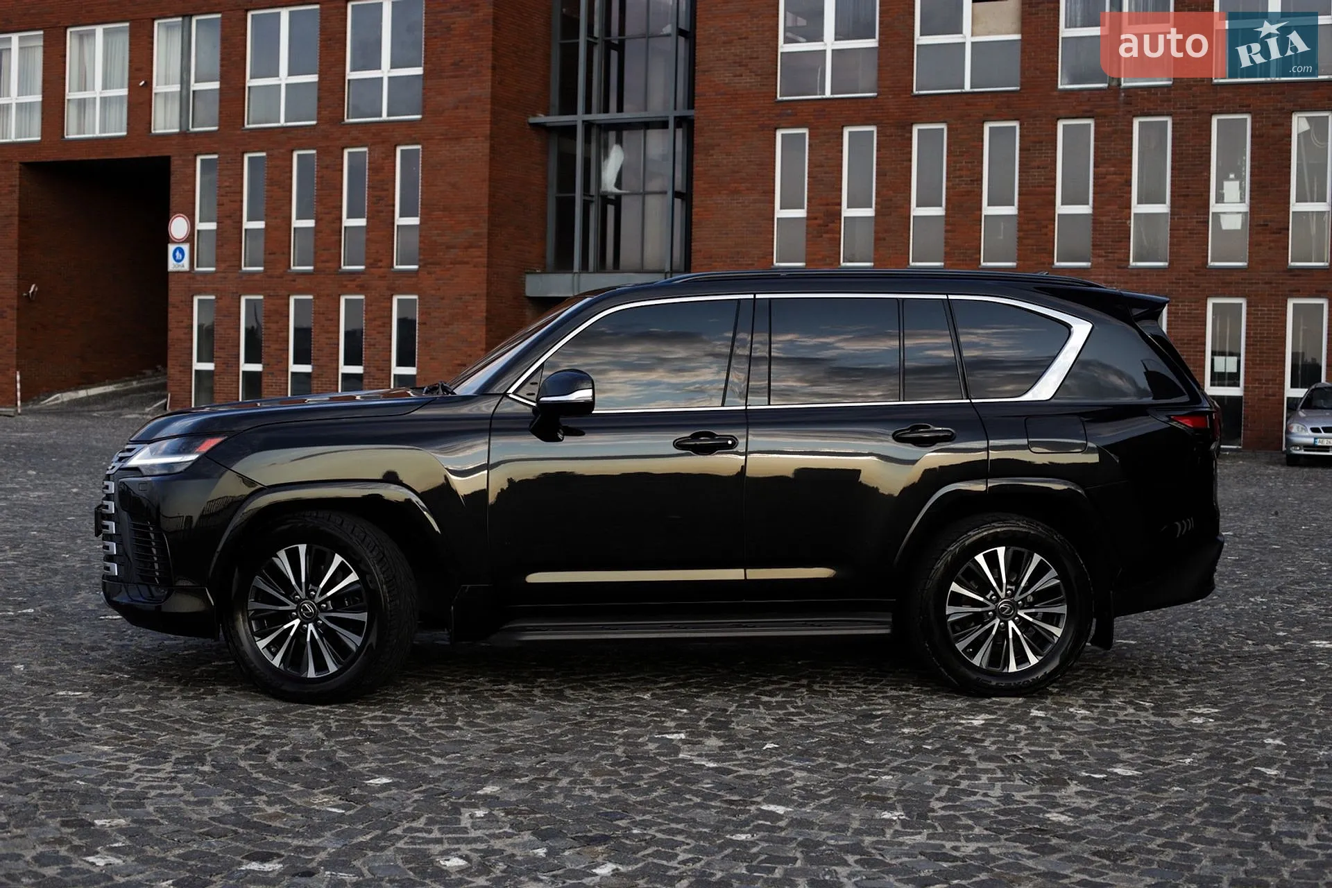 2022 Lexus LX - мініатюра 19