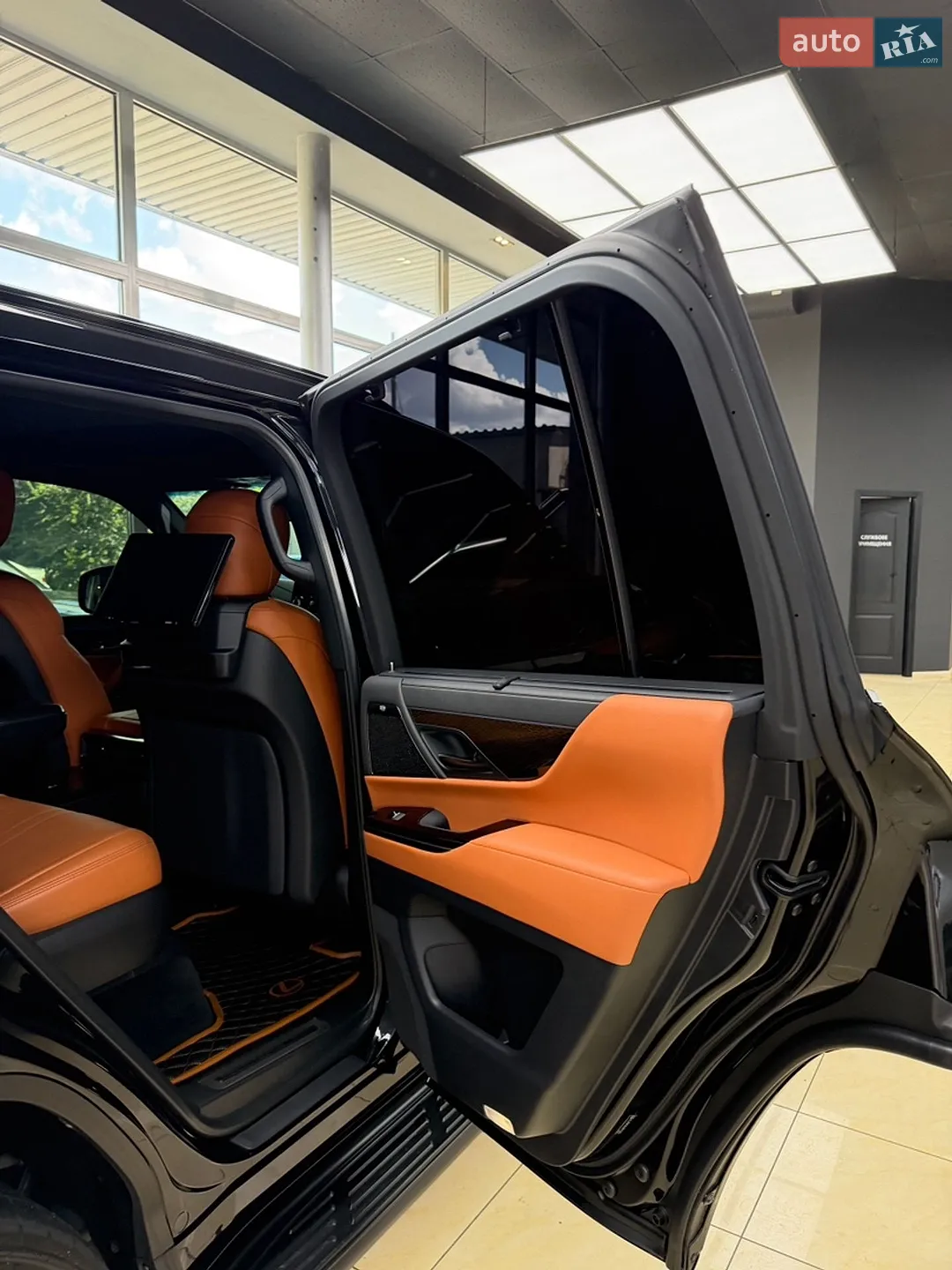 2022 Lexus LX - мініатюра 39