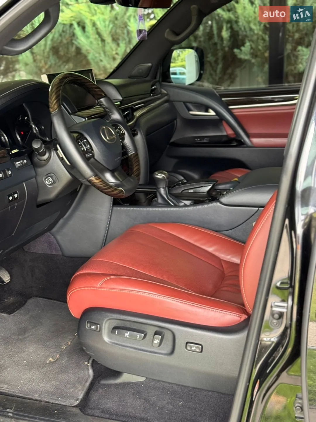 2018 Lexus LX - мініатюра 12