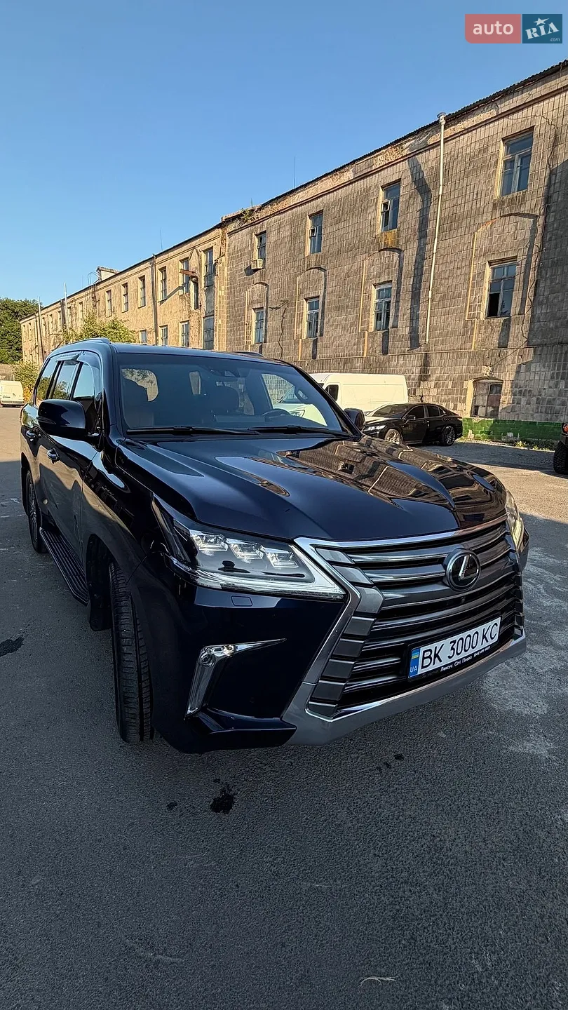 2017 Lexus LX - мініатюра 12