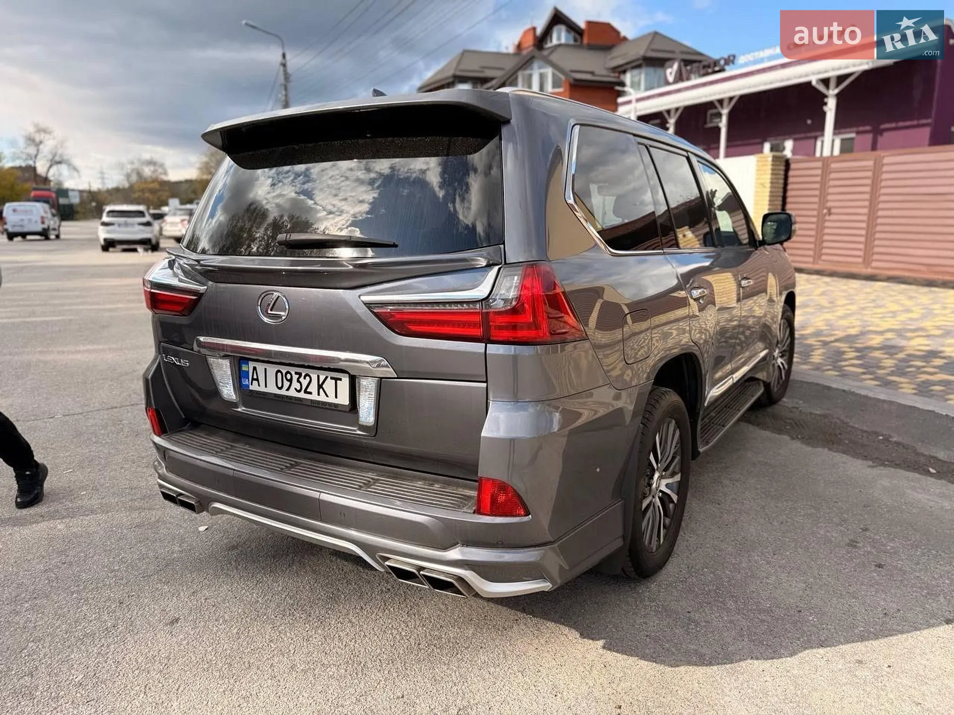 2017 Lexus LX - мініатюра 6