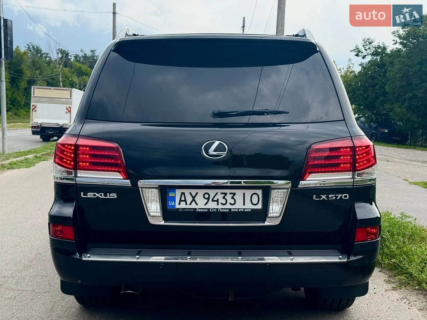 2012 Lexus LX - мініатюра 8
